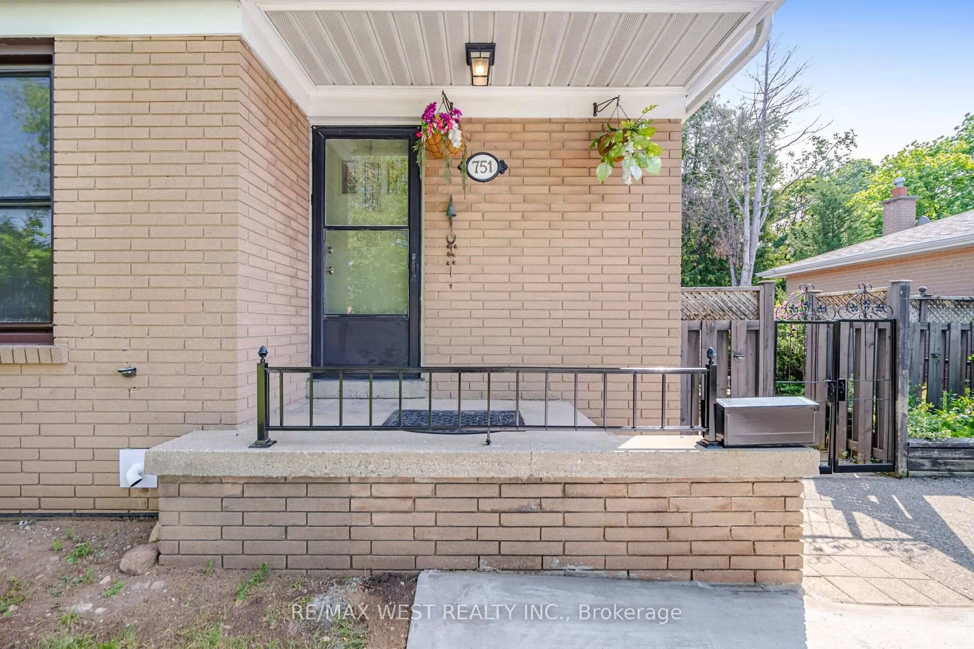 Home with brick exterior material, street for 751 Meadowvale Rd, Toronto Ontario M1C 1T1
