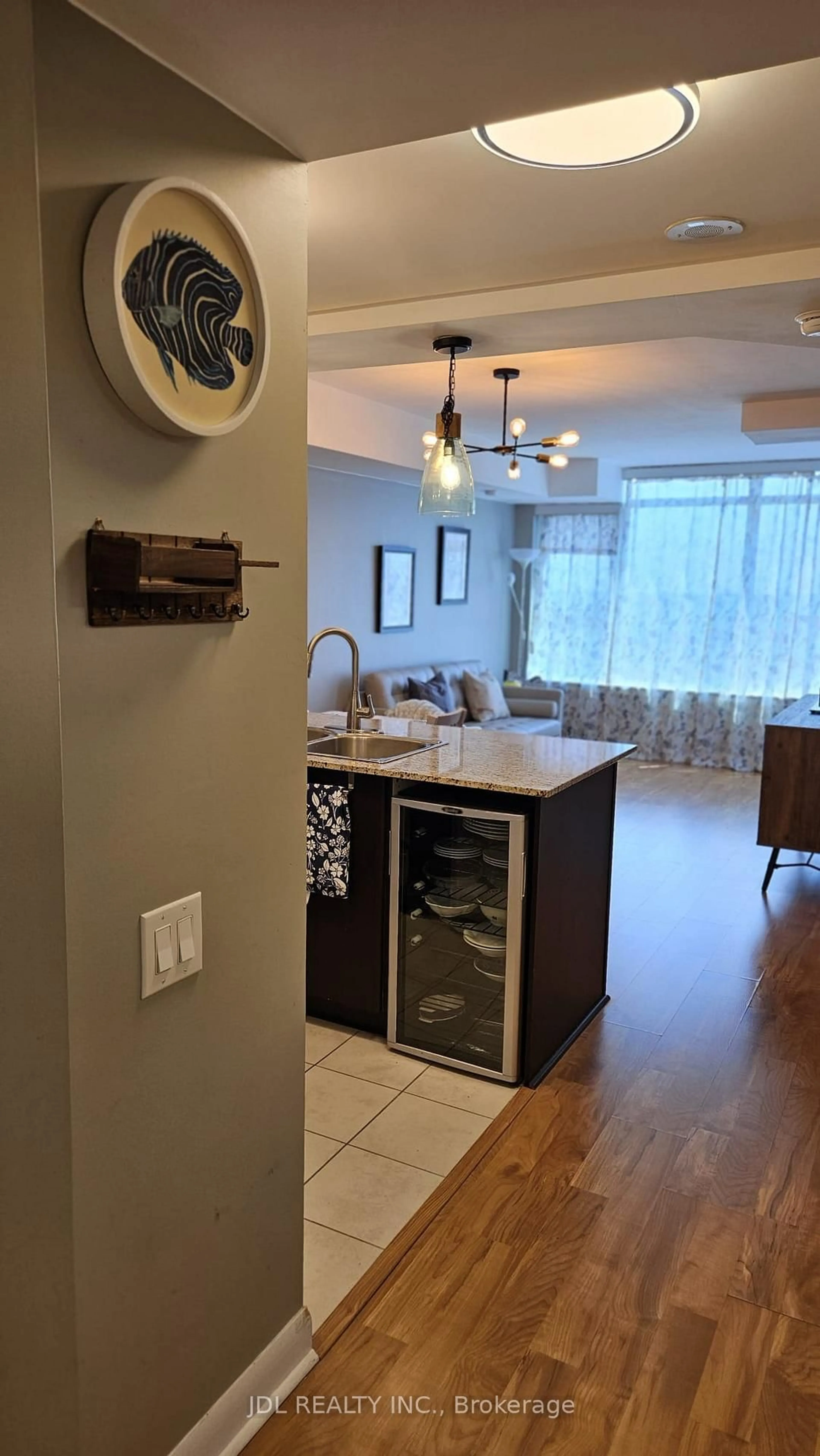 Open concept kitchen, unknown for 190 Borough Dr, Toronto Ontario M1P 0B6