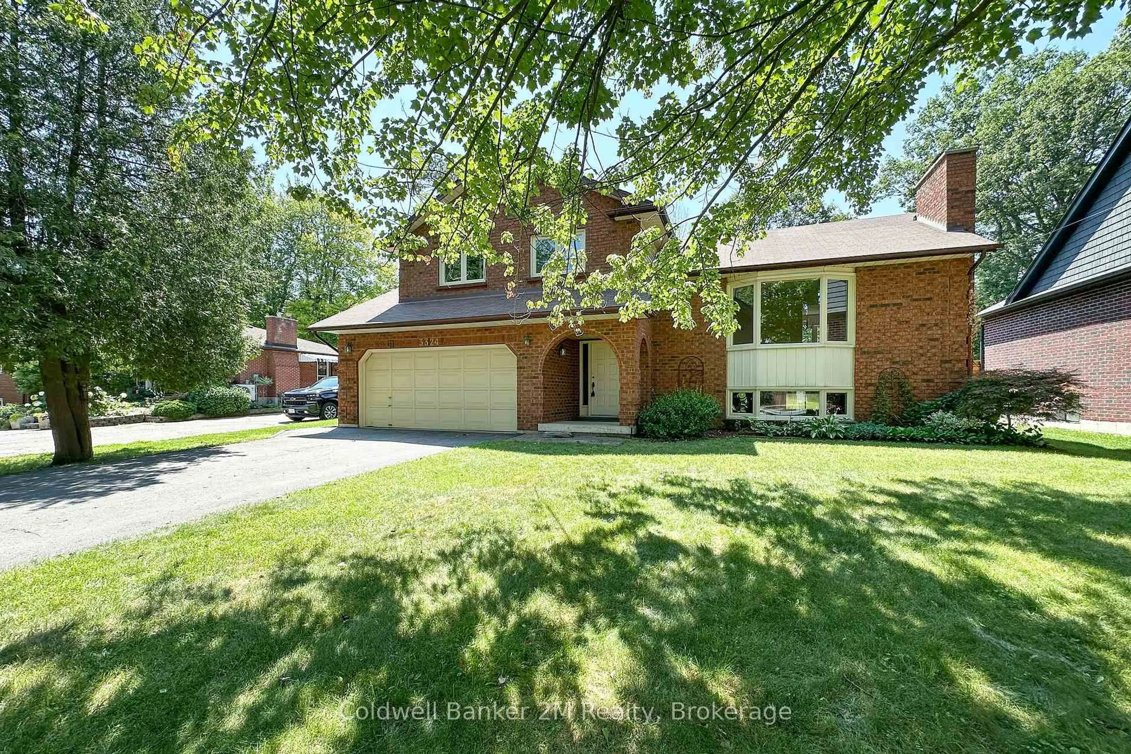 Home with brick exterior material, street for 3324 Tooley Rd, Clarington Ontario L1E 2K7