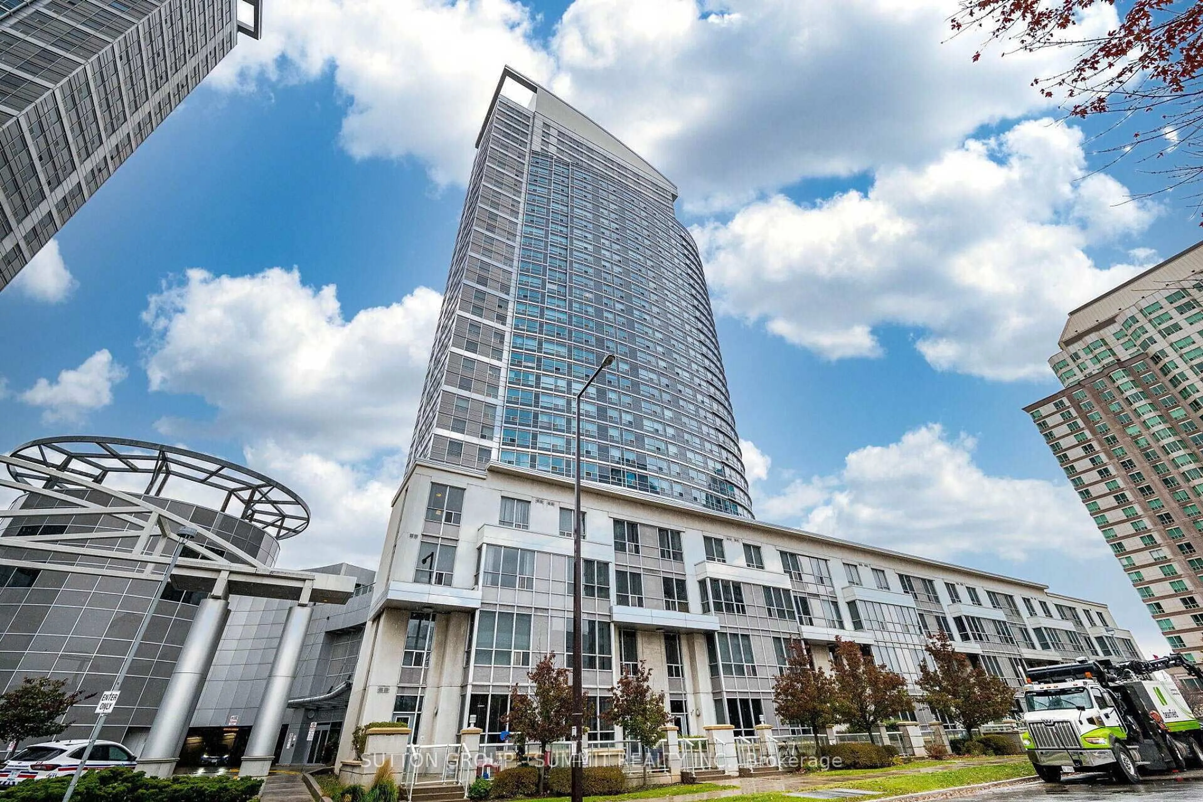 Unknown for 38 Lee Centre Dr #2605, Toronto Ontario M1H 3J7