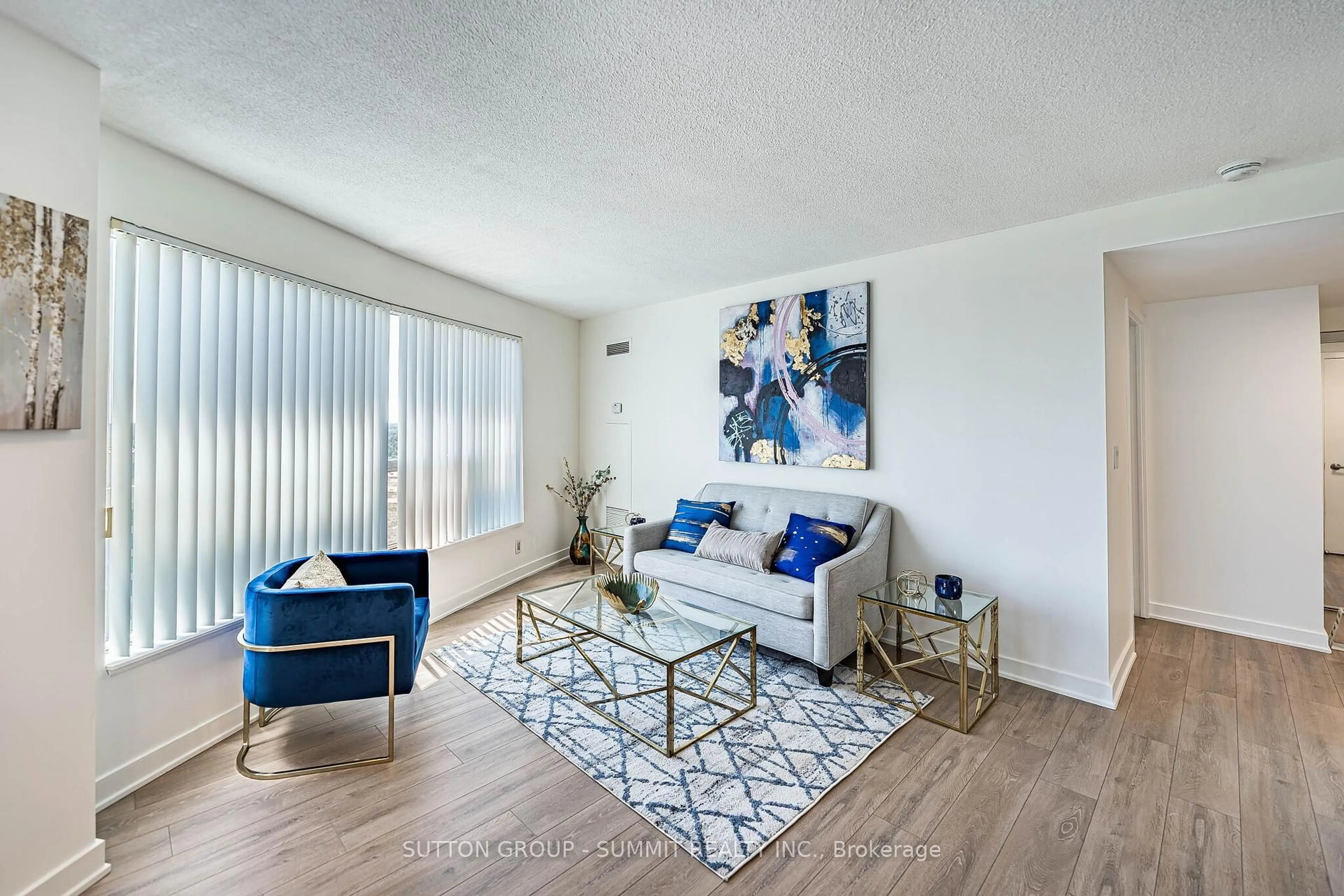 Living room with furniture, unknown for 38 Lee Centre Dr #2605, Toronto Ontario M1H 3J7