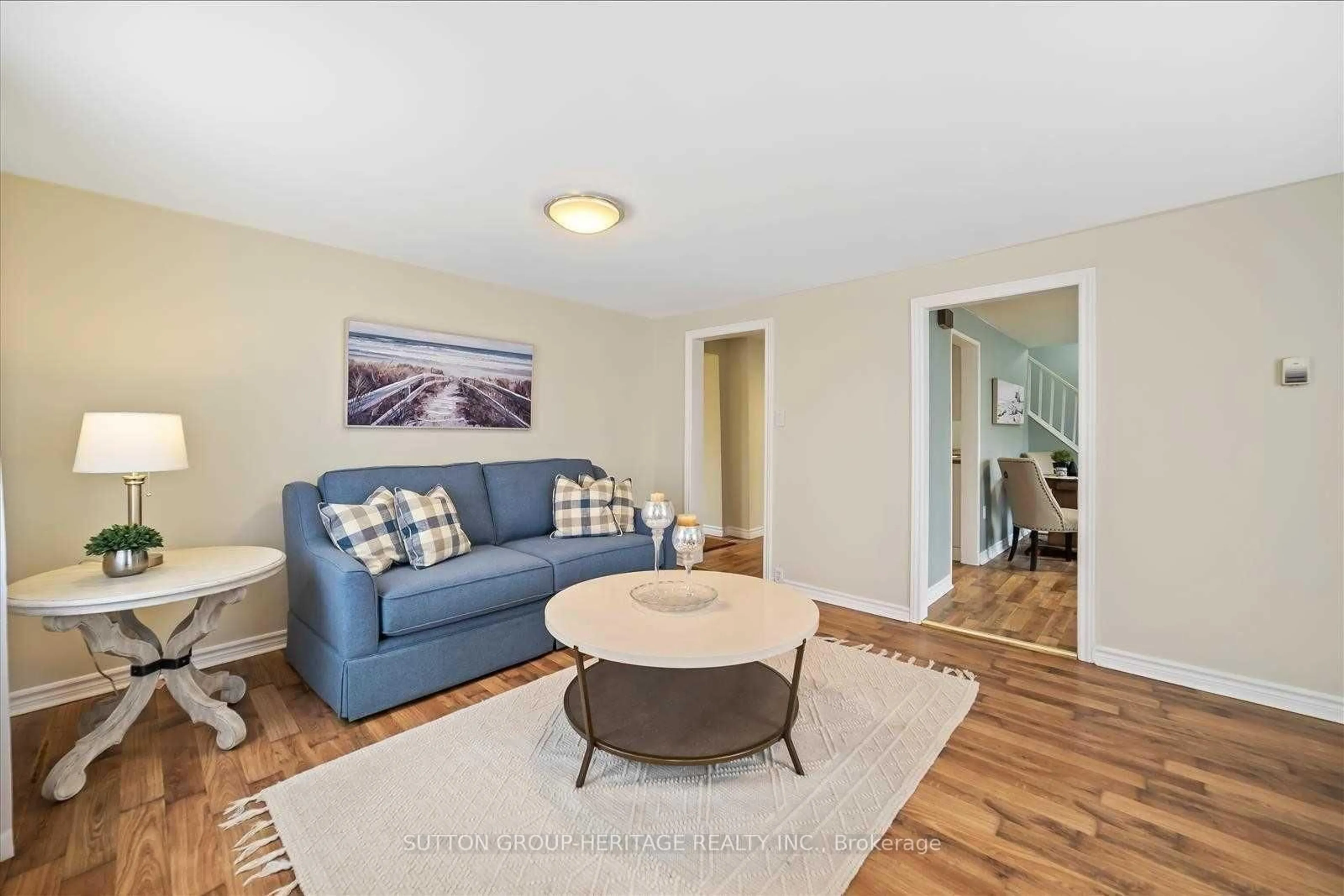 Living room with furniture, unknown for 1612 Dufferin St, Whitby Ontario L1N 1B2