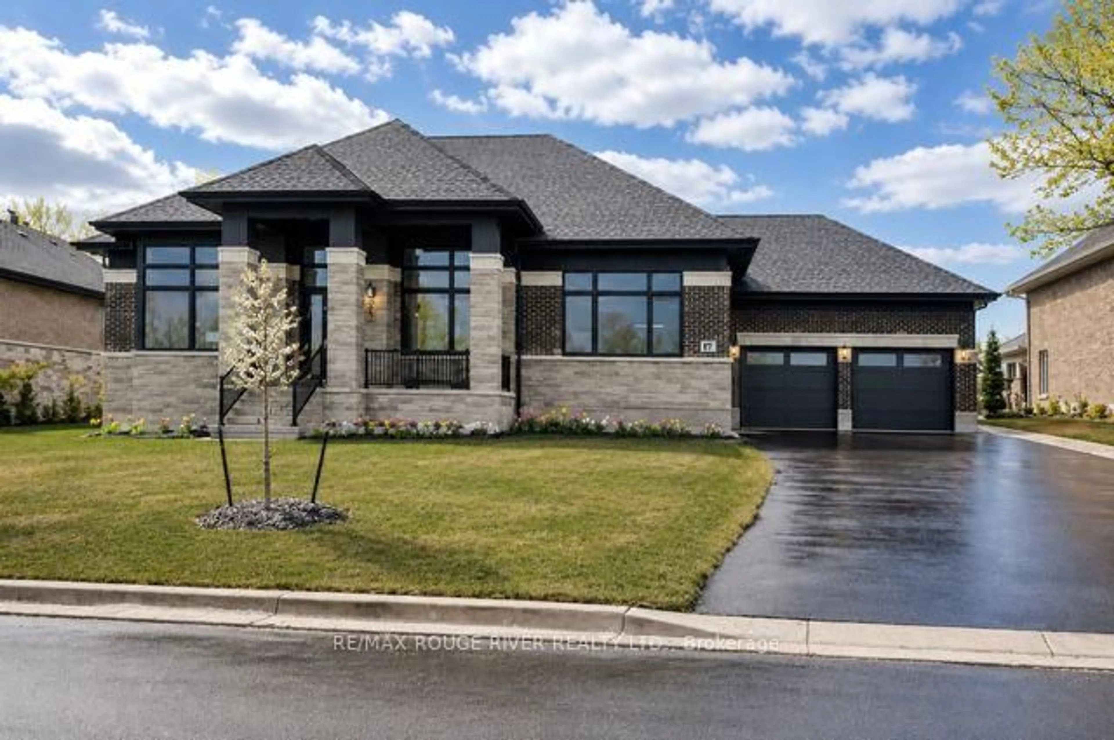 Home with brick exterior material, street for 49 Bonnie Brae Crt, Scugog Ontario L9L 1V1
