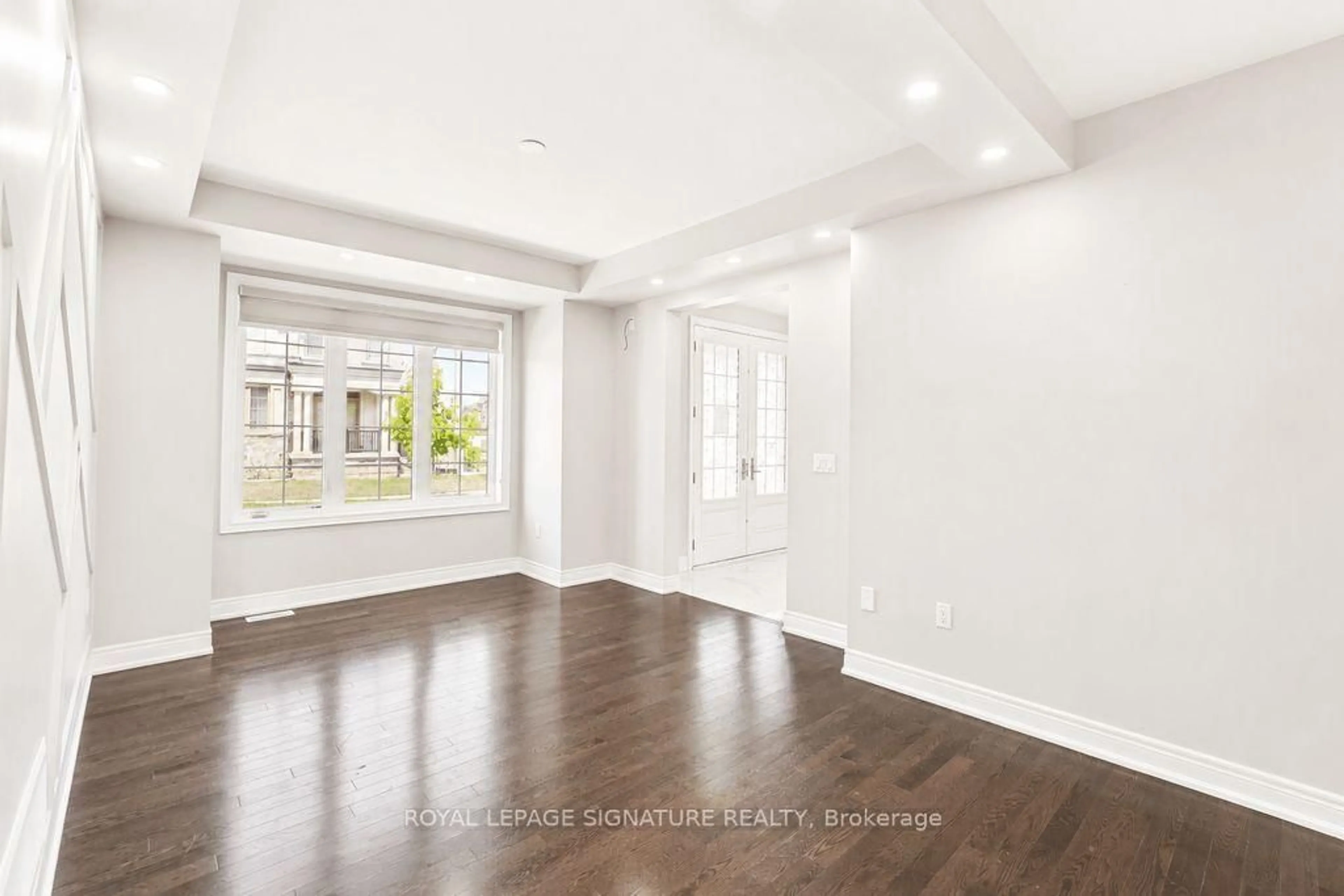 A pic of a room for 2634 Sapphire Dr, Pickering Ontario L1X 0H3