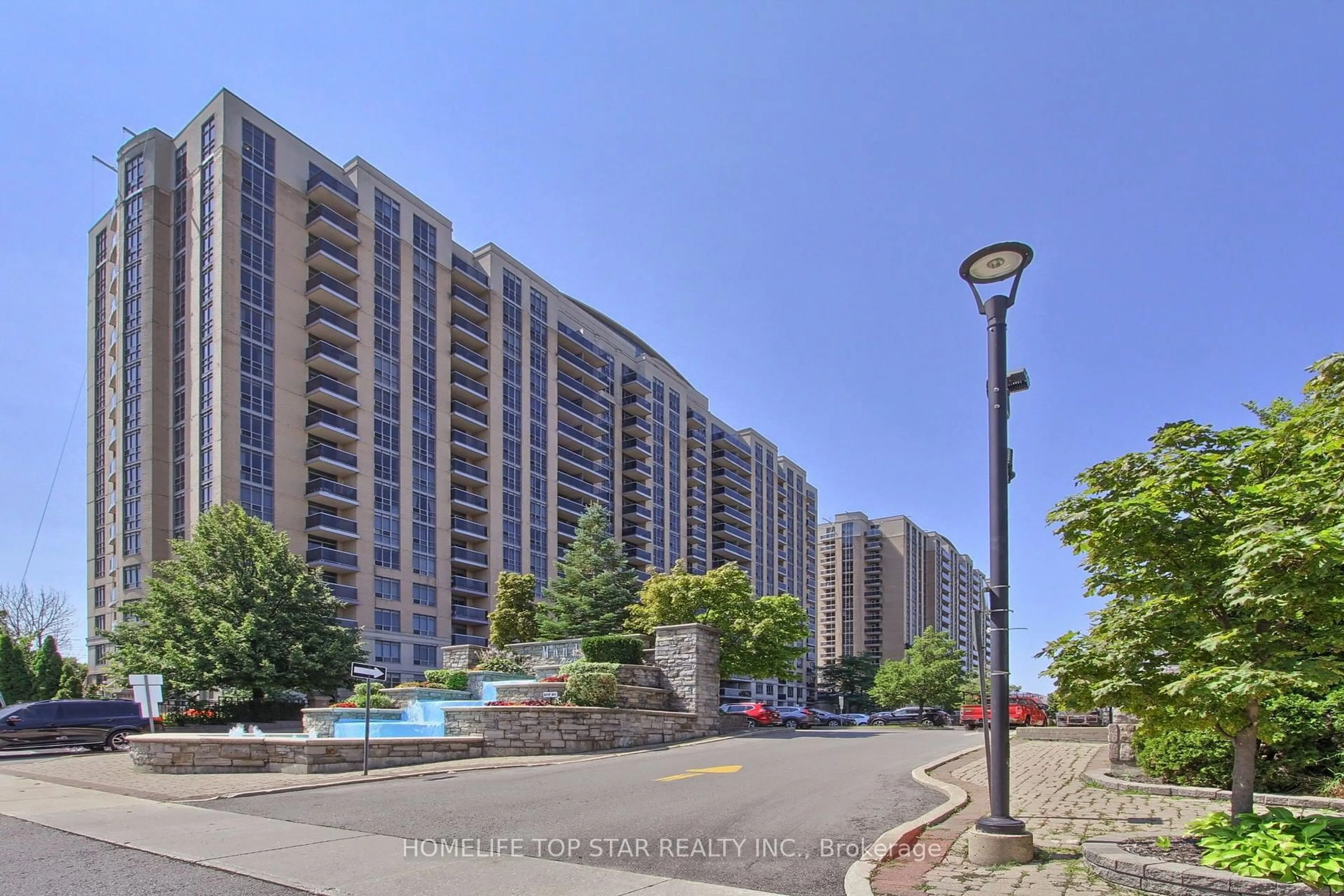 Unknown for 18 Mondeo Dr #1323, Toronto Ontario M1P 5C8