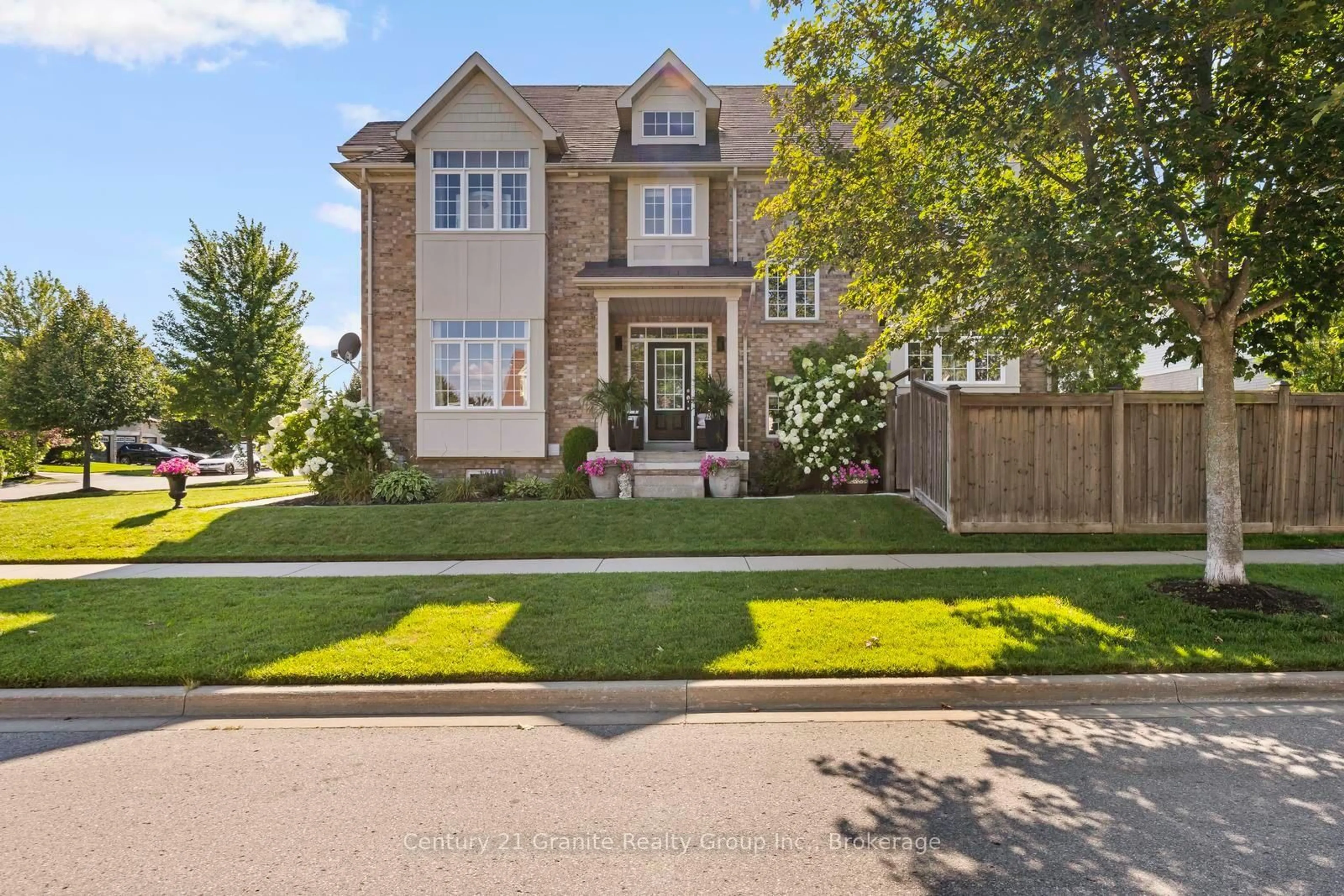Home with brick exterior material, street for 94 Hockley Ave, Clarington Ontario L1C 0G5