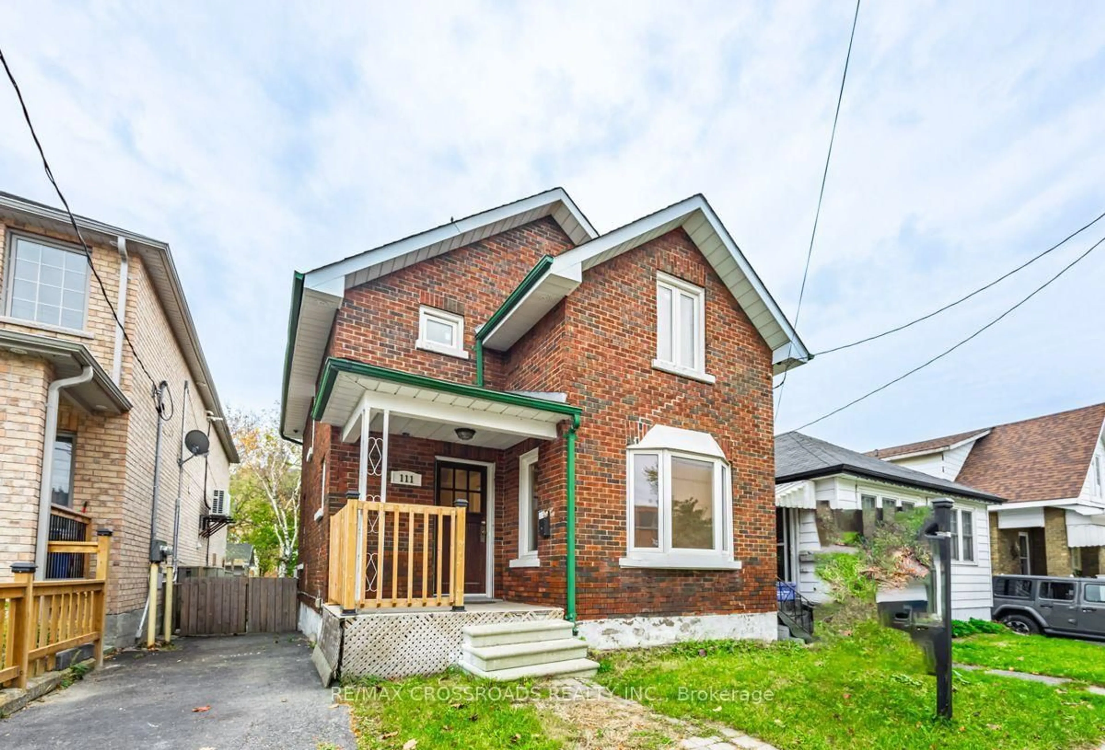 Home with brick exterior material, street for 111 Elgin St, Oshawa Ontario L1G 1S5
