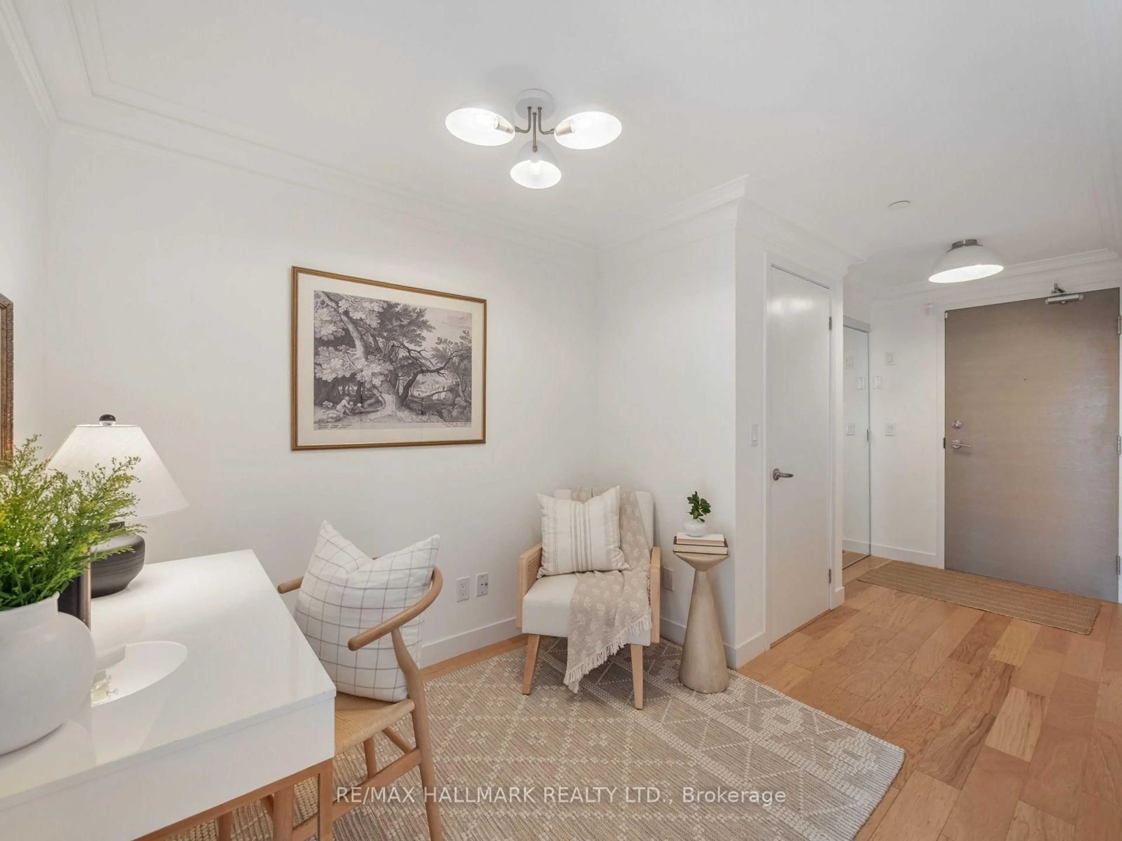 A pic of a room for 2055 Danforth Ave #414, Toronto Ontario M4C 1J8