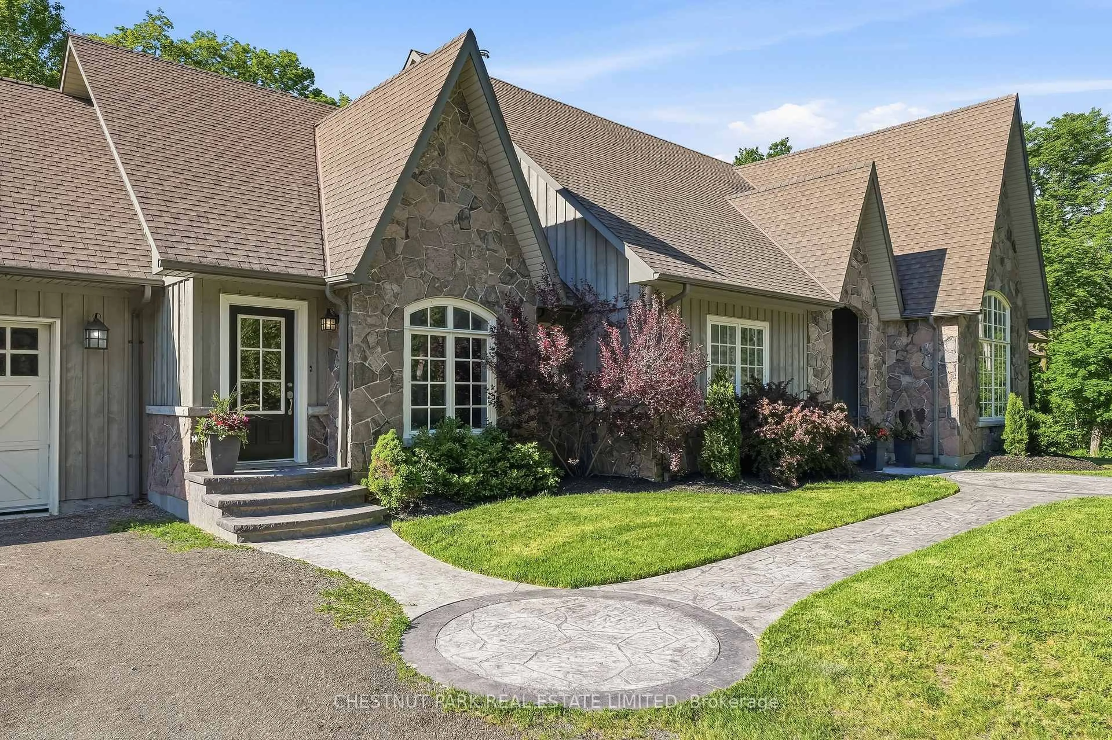 Home with brick exterior material, street for 1995 Concession 8 Rd, Pickering Ontario L1Y 1A2
