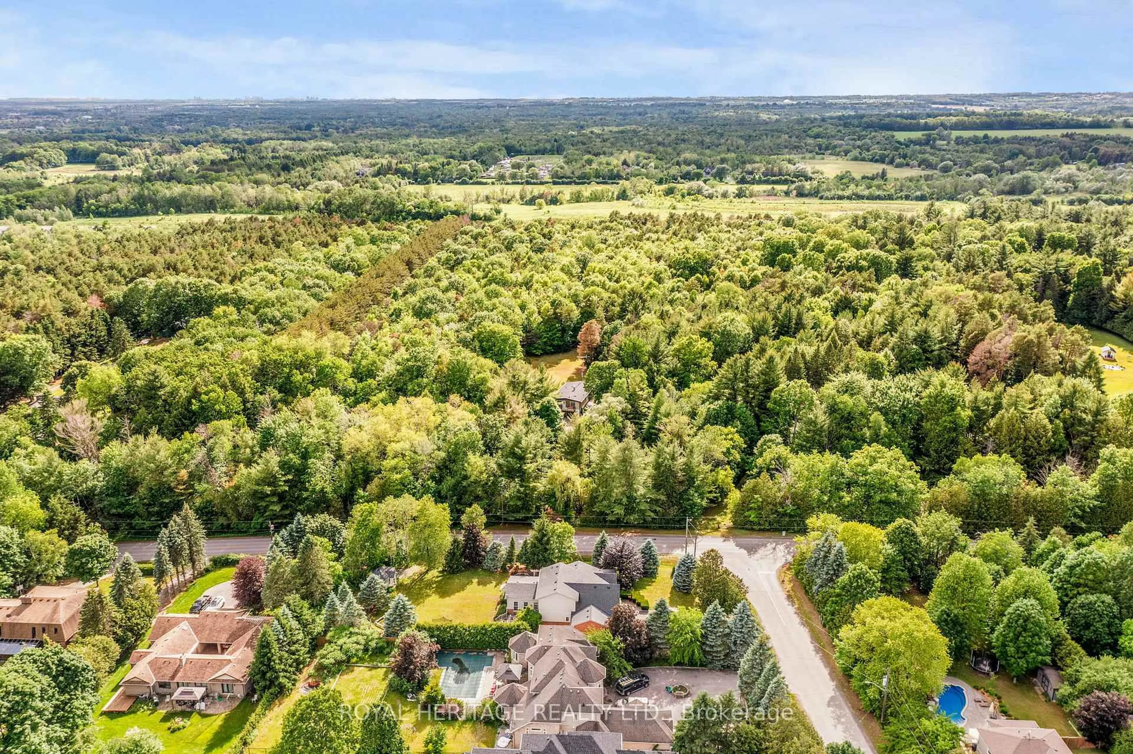 A pic from outside/outdoor area/front of a property/back of a property/a pic from drone, forest/trees view for 5260 Coronation Rd, Whitby Ontario L1M 1G7