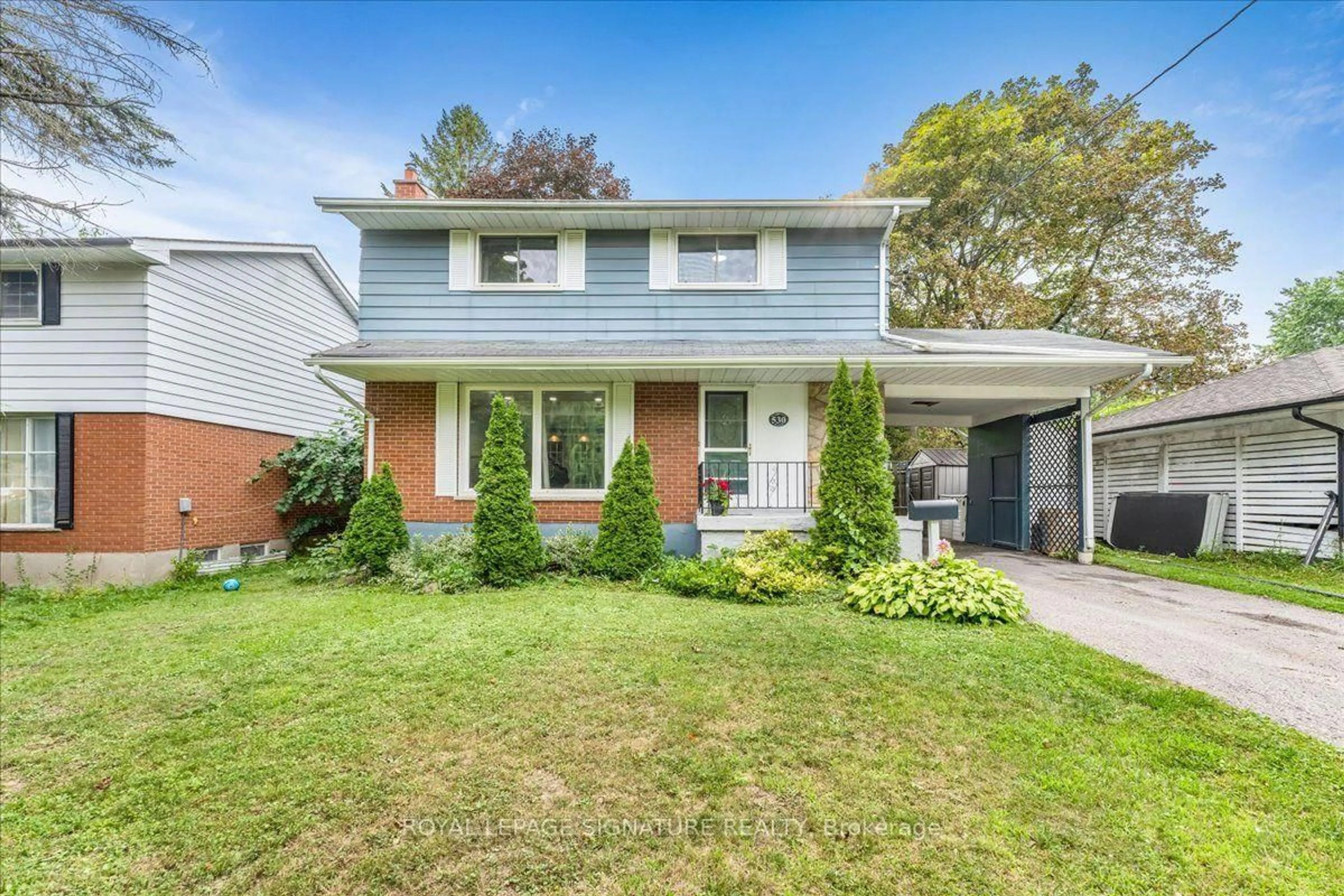 Home with brick exterior material, street for 530 Brentwood Ave, Oshawa Ontario L1G 2T1