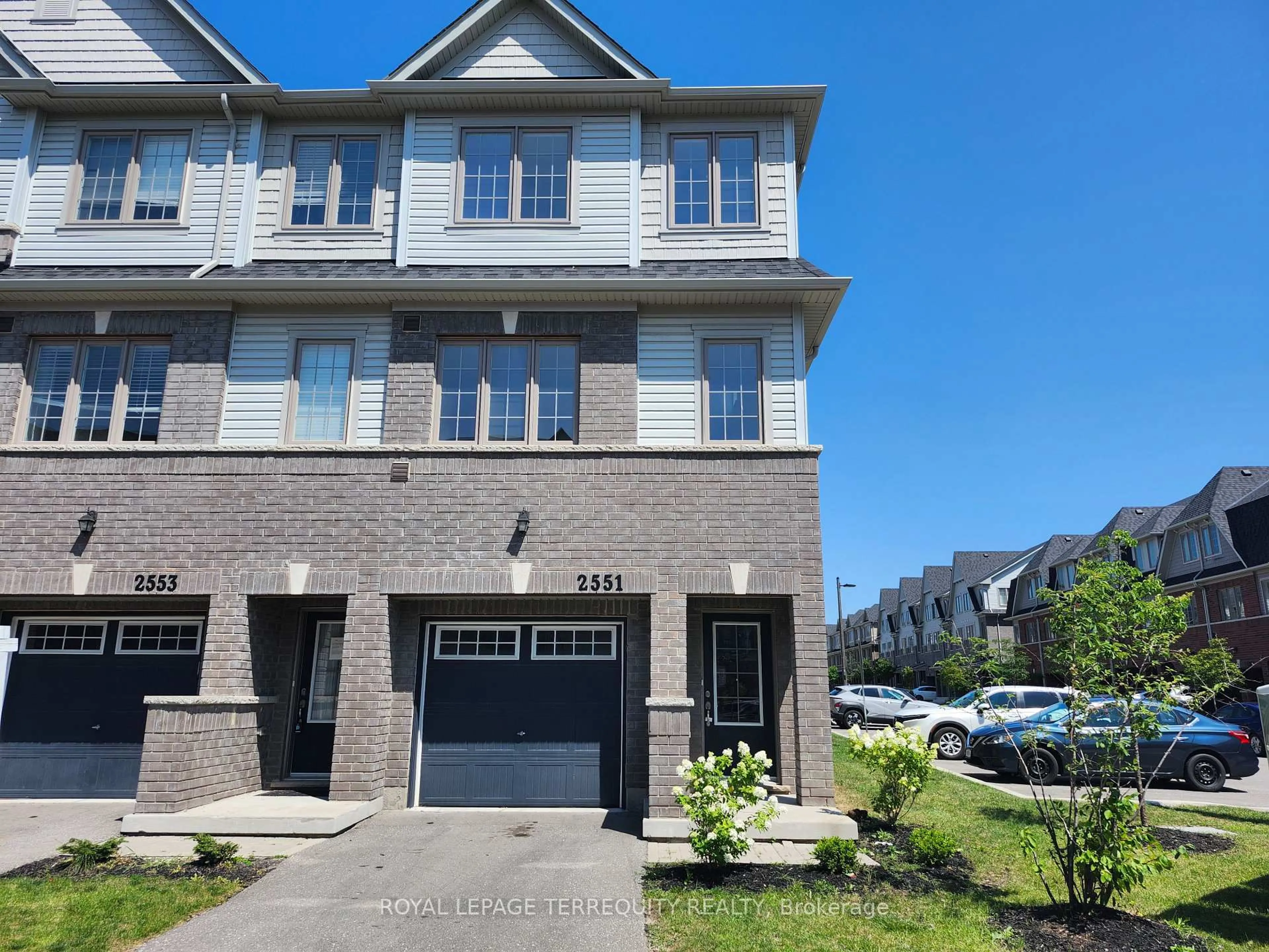A pic from outside/outdoor area/front of a property/back of a property/a pic from drone, street for 2551 Barbarolli Path #115, Oshawa Ontario L1L 0P9
