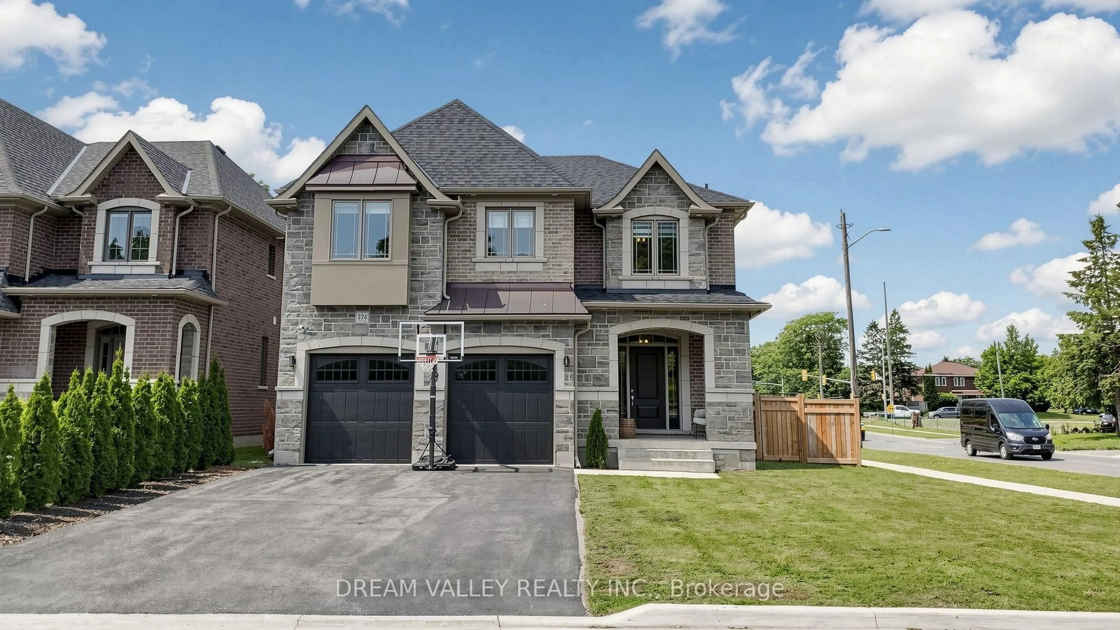 Home with brick exterior material, street for 224 Severn St St, Oshawa Ontario L1J 8H7