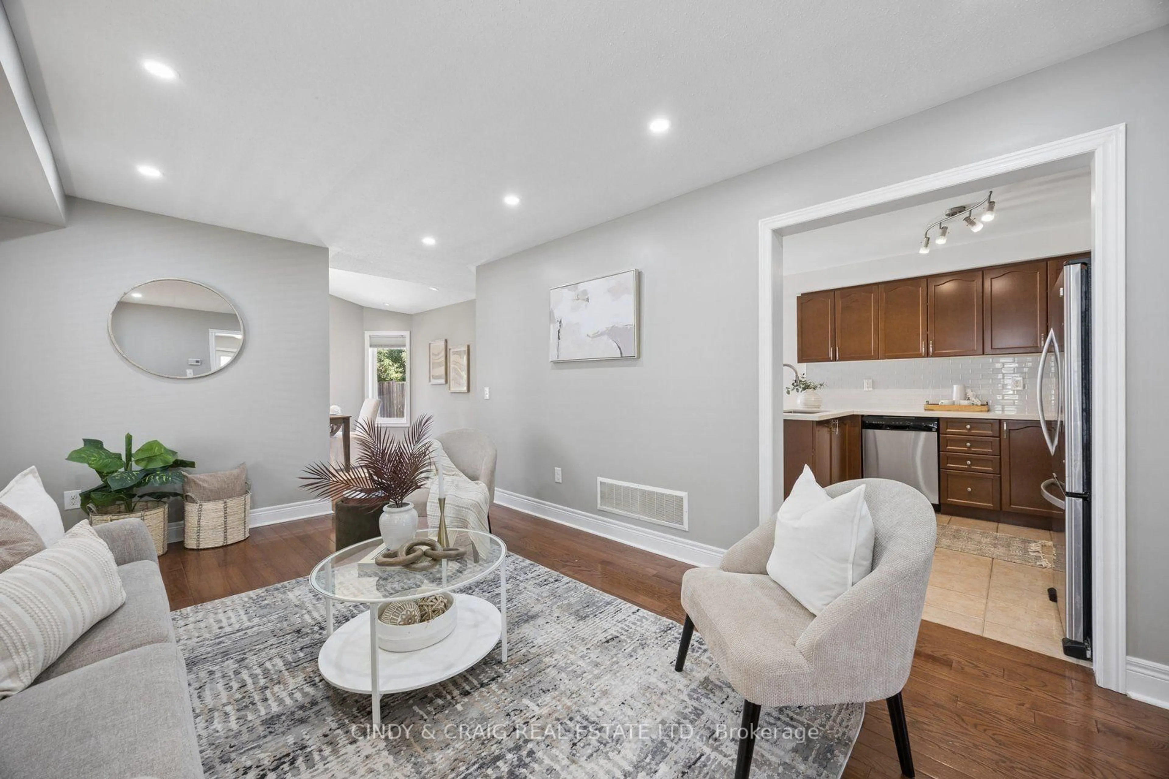 Living room with furniture, unknown for 82 Dewell Cres, Clarington Ontario L1E 0B7