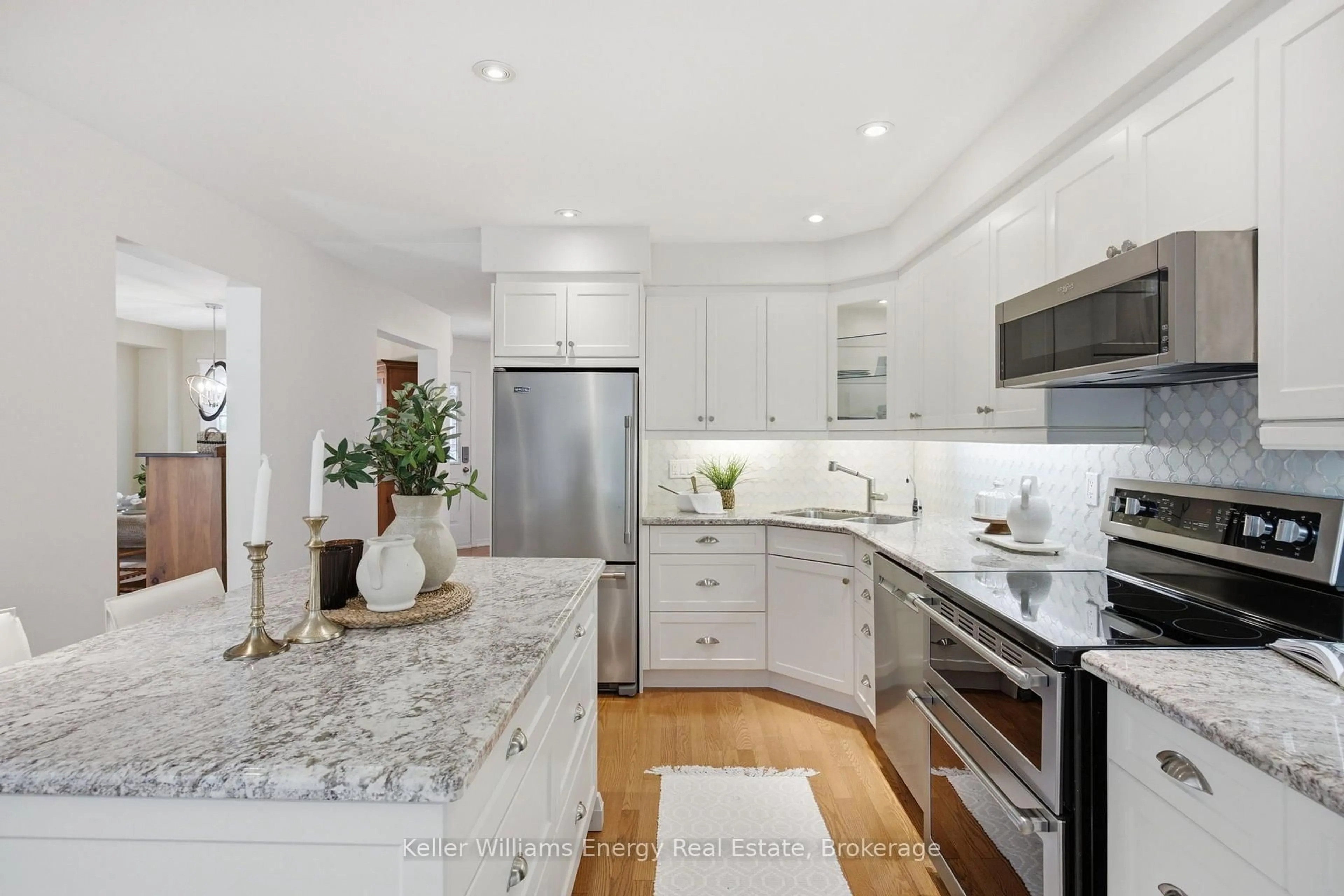 Contemporary kitchen, ceramic/tile floor for 43 Knotty Pine Dr, Whitby Ontario L1R 2H2