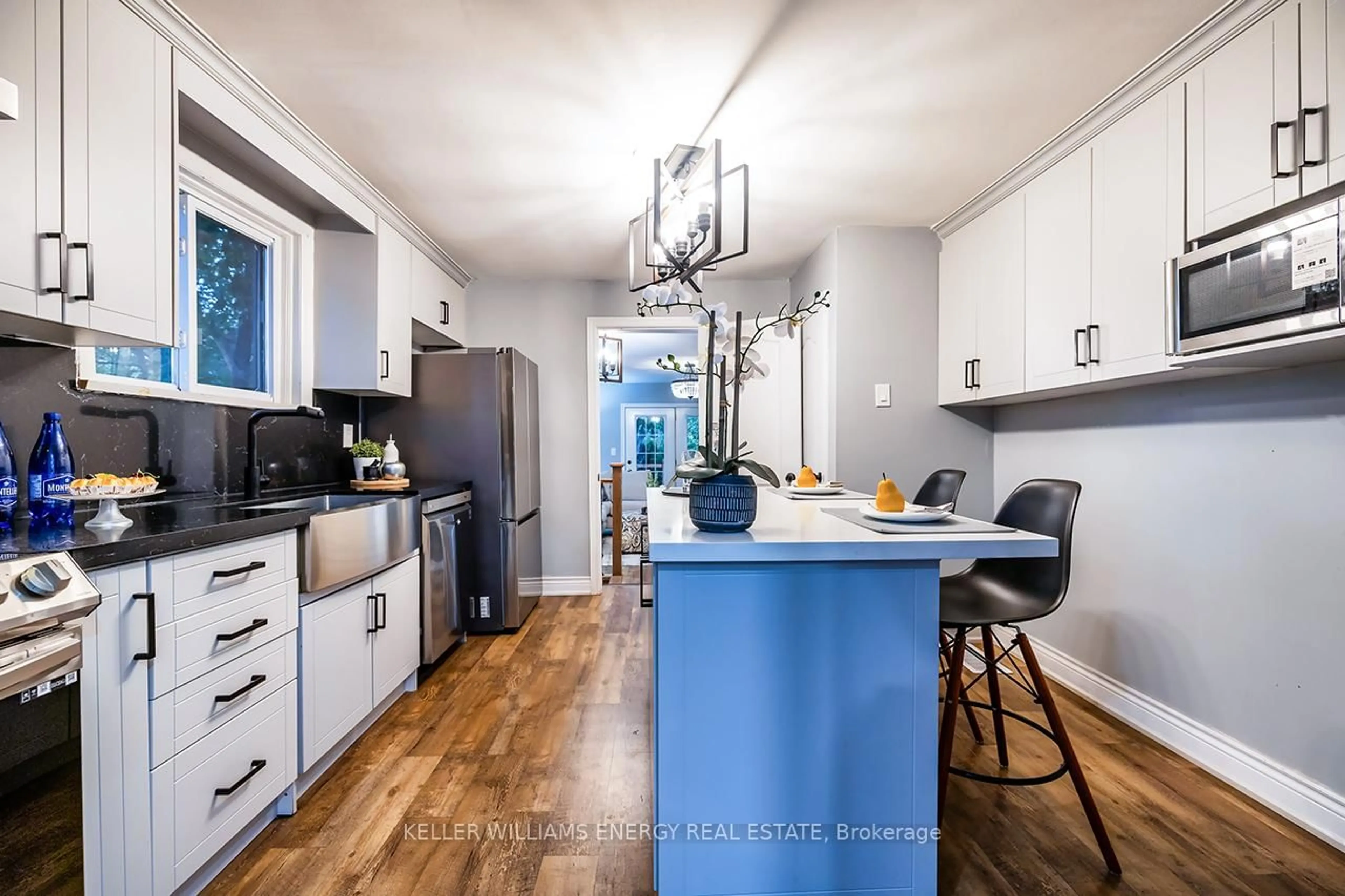 Open concept kitchen, unknown for 801 Gordon St, Oshawa Ontario L1H 4V8