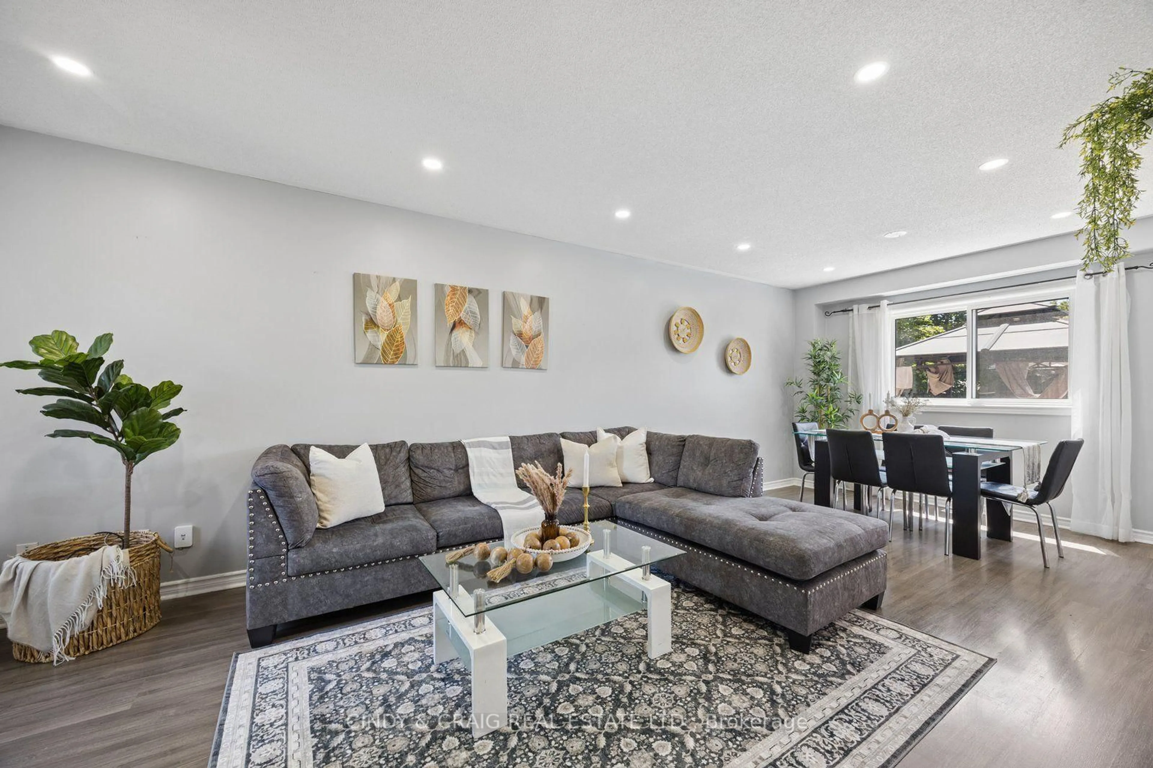 Living room with furniture, unknown for 25 John Walter Cres, Clarington Ontario L1E 2W6