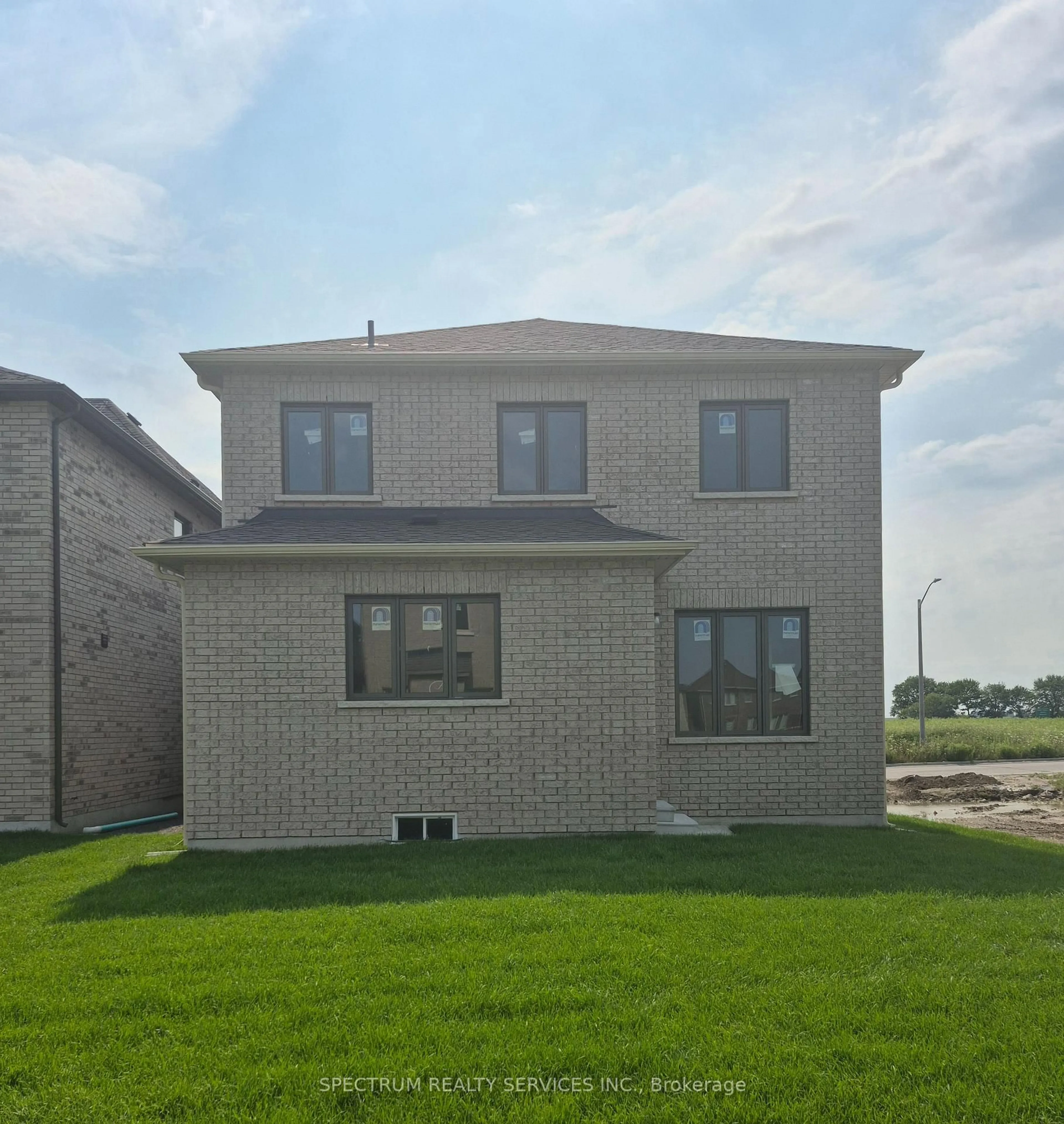Home with brick exterior material, building for 2299 Rudell Rd, Clarington Ontario L1B 0W4