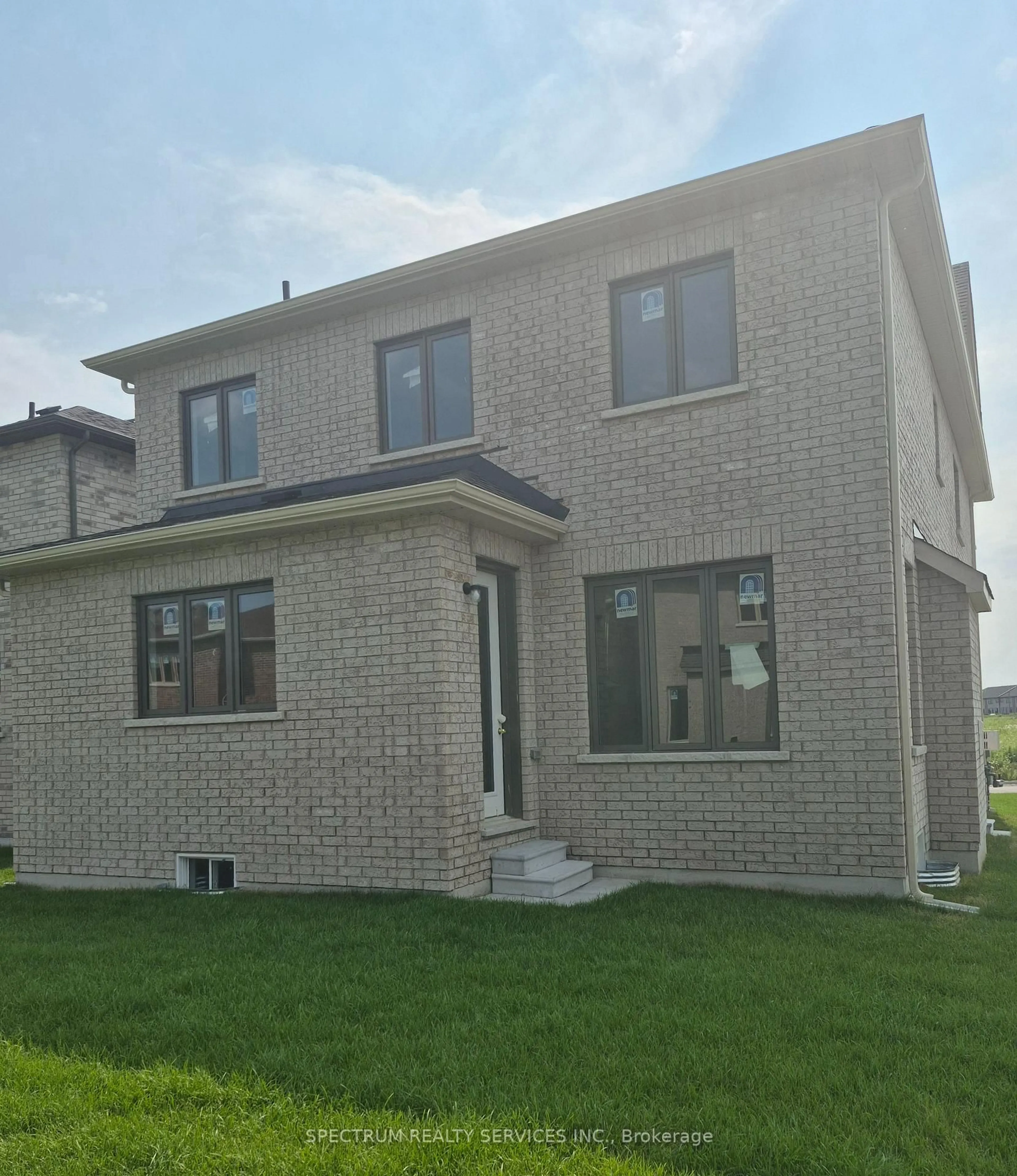 Home with brick exterior material, building for 2299 Rudell Rd, Clarington Ontario L1B 0W4