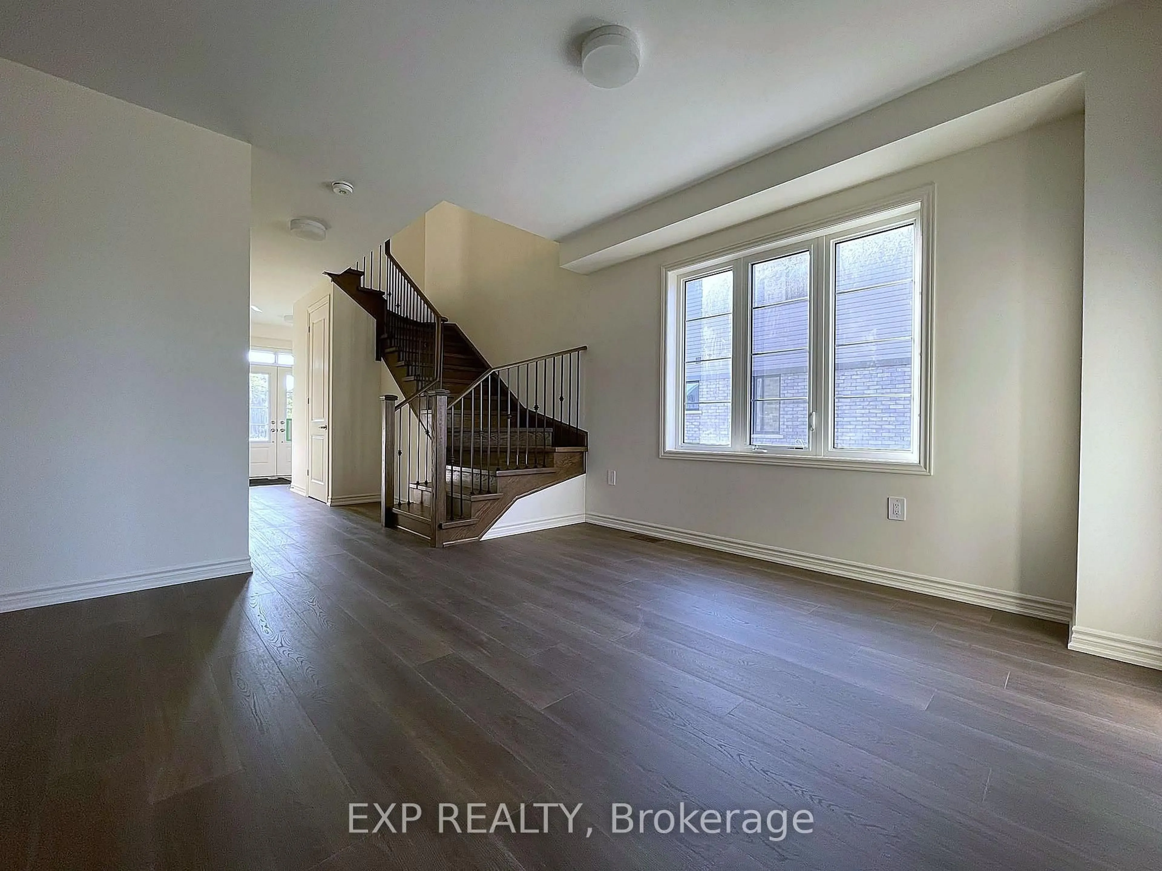 A pic of a room for 62 Donald Cameron Cres, Clarington Ontario L1E 0M4