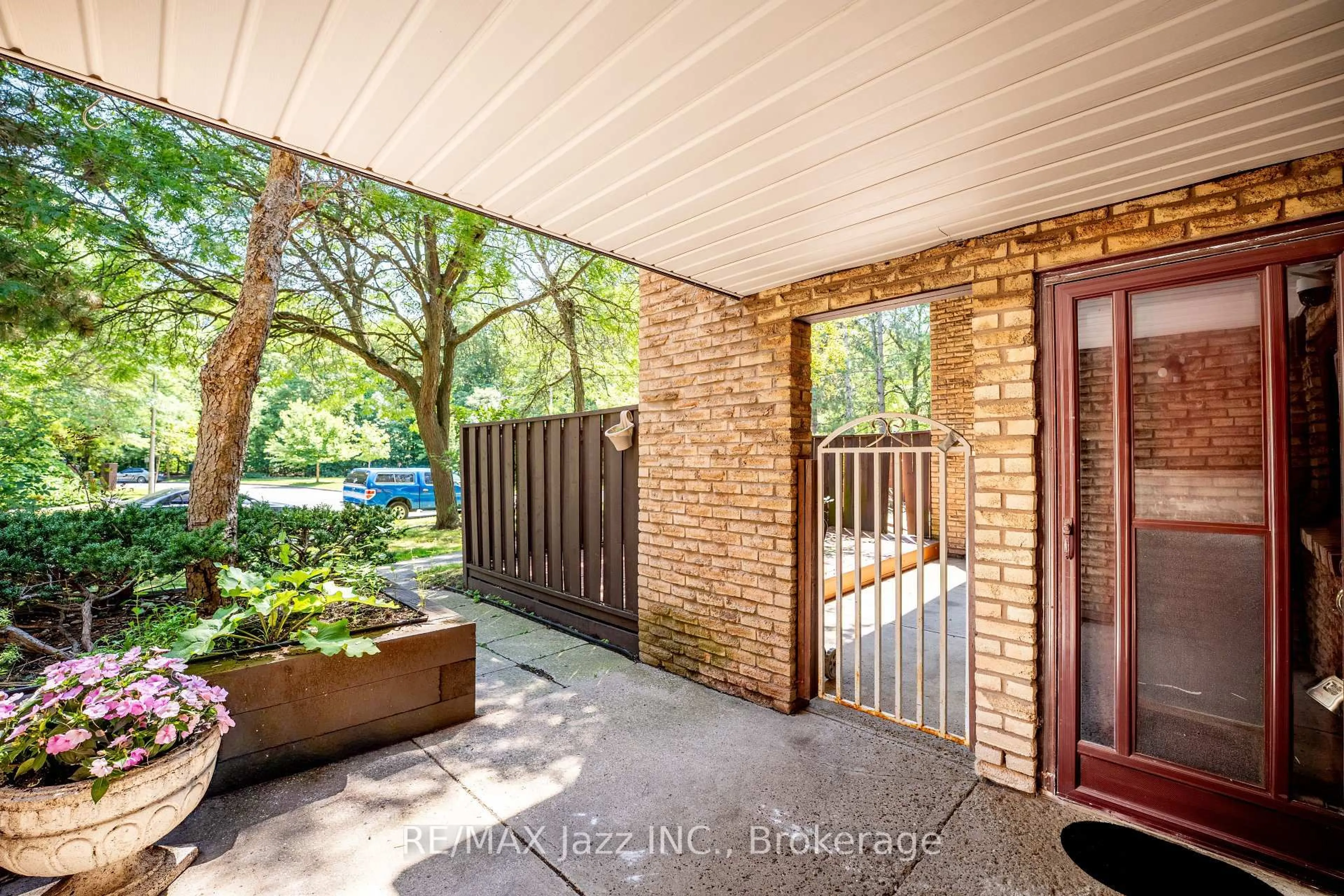 Unknown for 120 Ling Rd #38, Toronto Ontario M1E 4V9