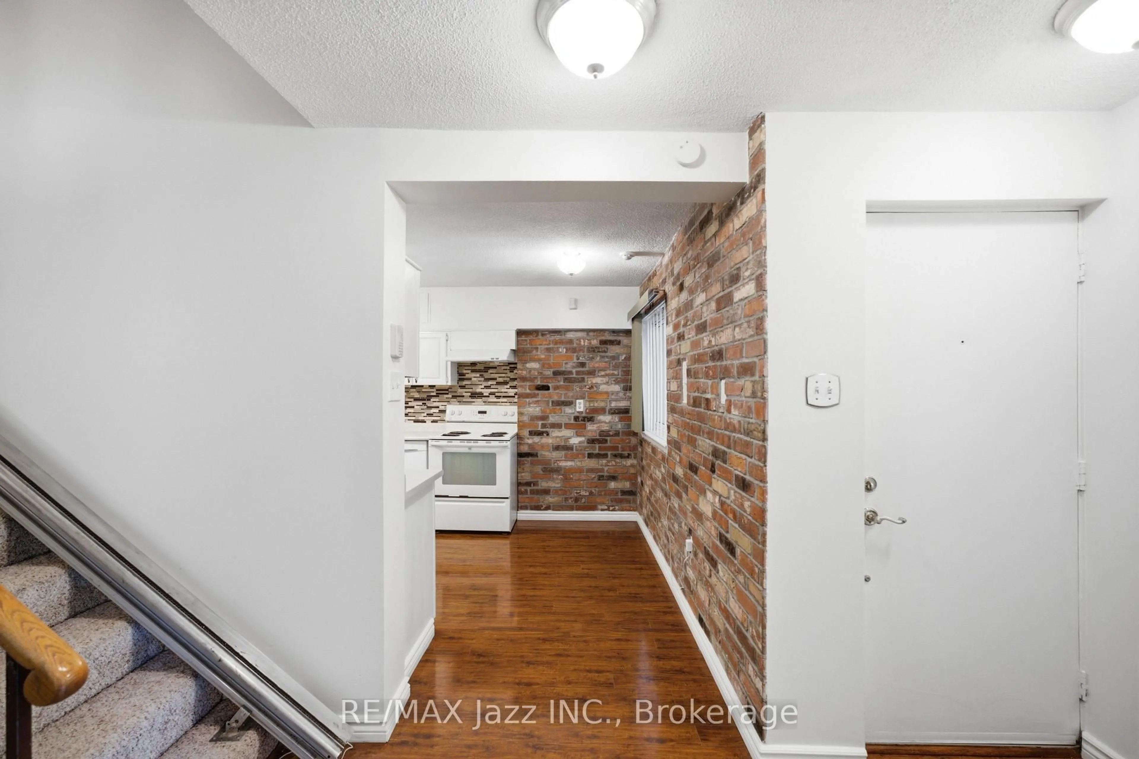 Unknown for 120 Ling Rd #38, Toronto Ontario M1E 4V9