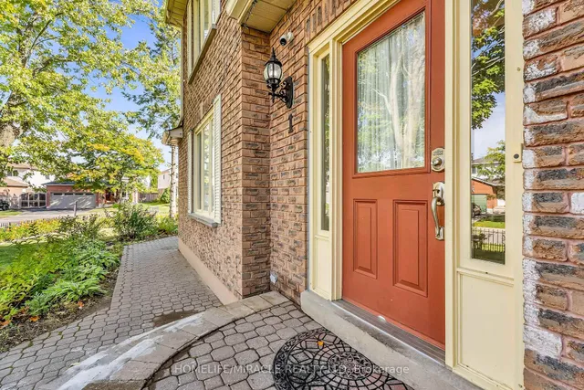 1 Beechnut Cres, Clarington 5