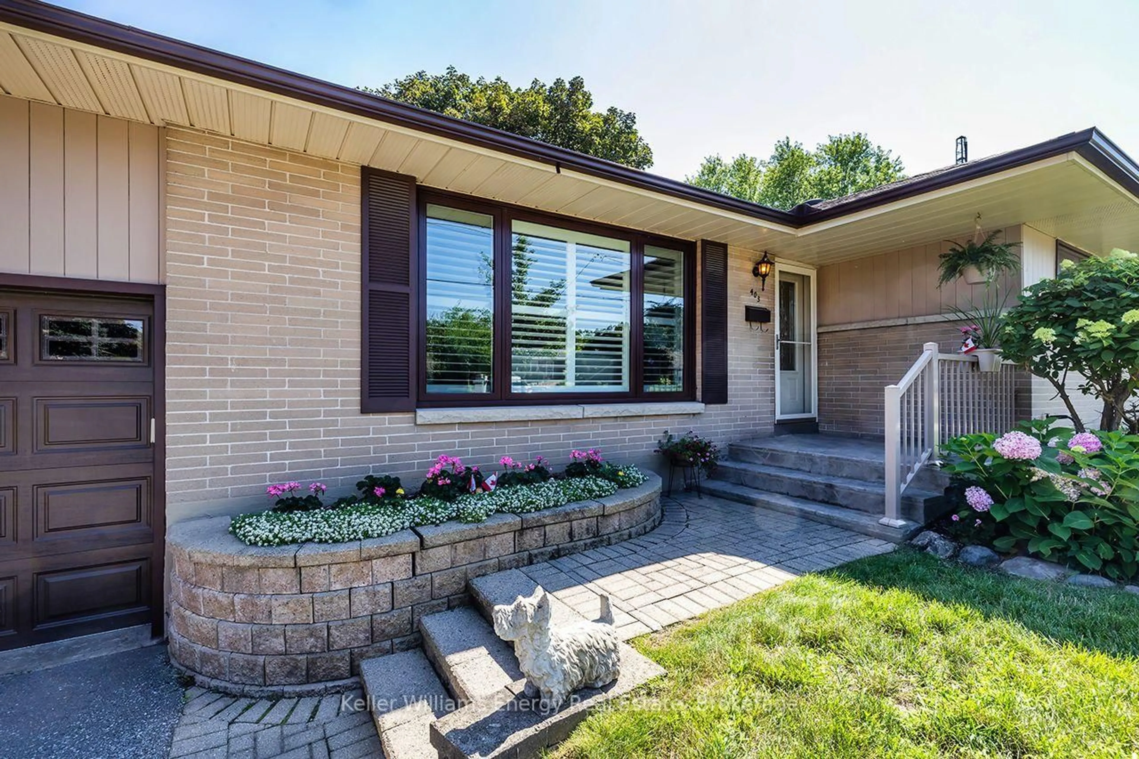 Home with brick exterior material, street for 403 Rossmount Ave, Oshawa Ontario L1J 3K5