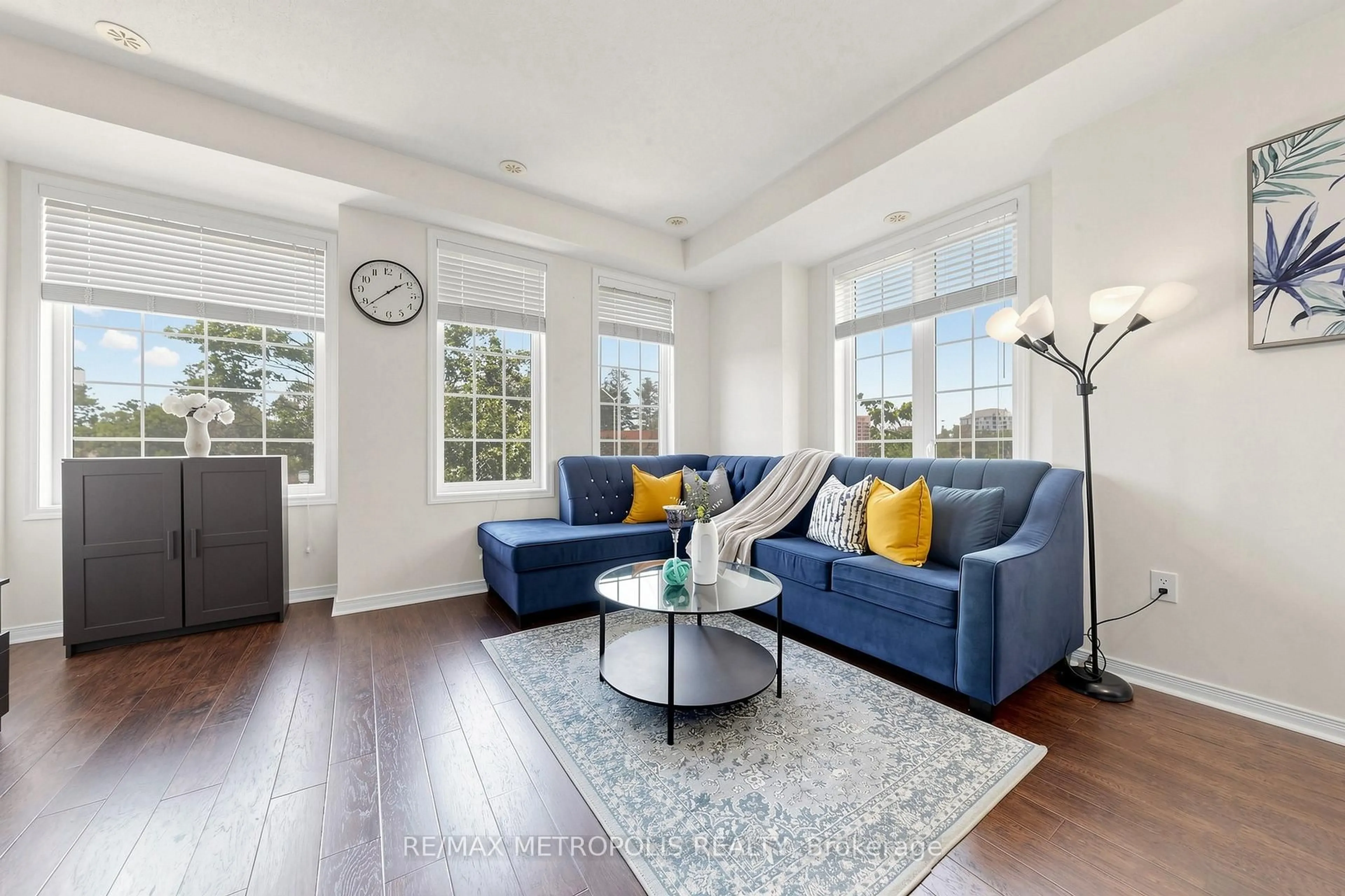 Living room with furniture, unknown for 4715 Kingston Rd #2, Toronto Ontario M1E 2R1