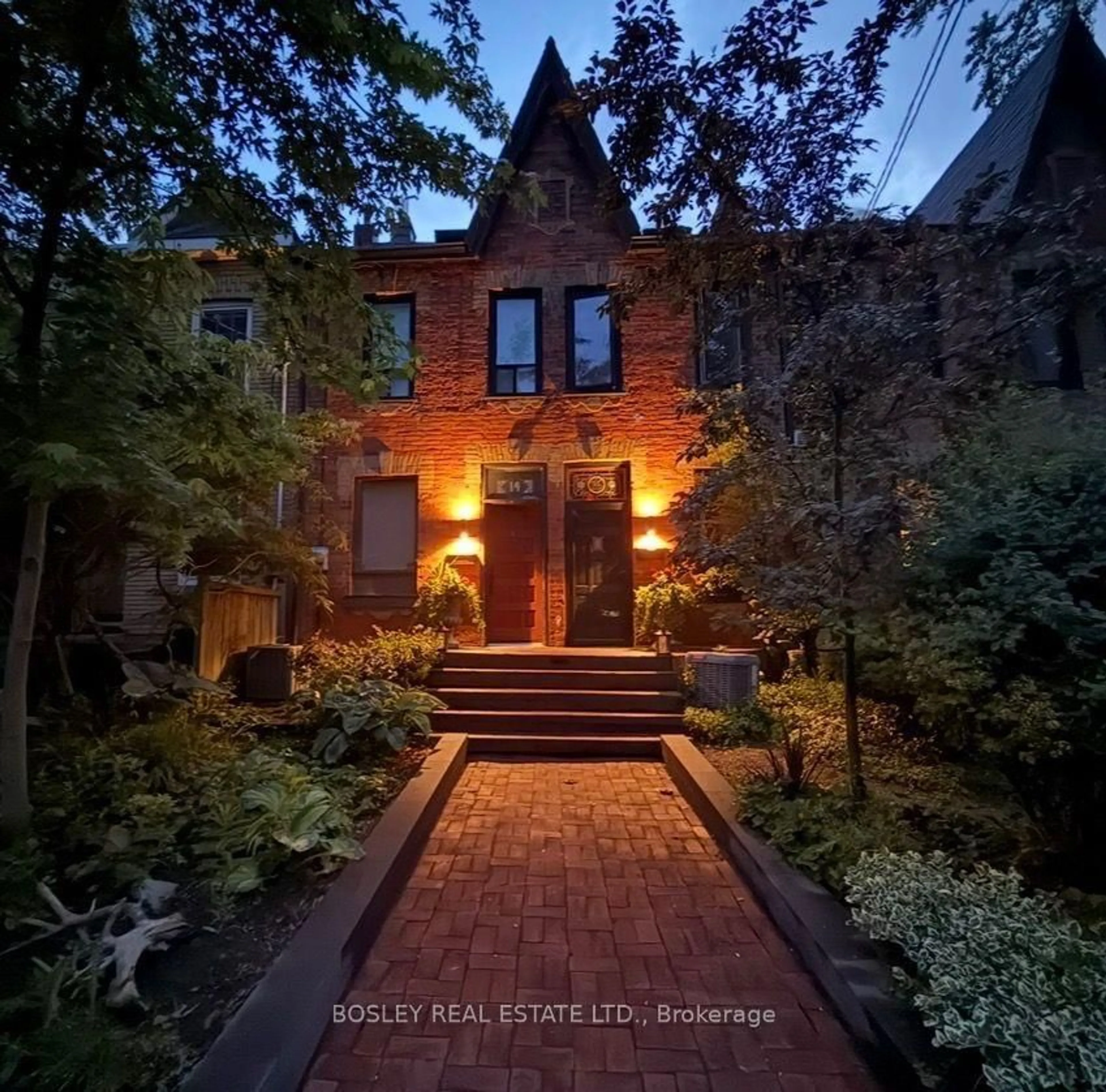 Unknown for 16 Blong Ave, Toronto Ontario M4M 1P2