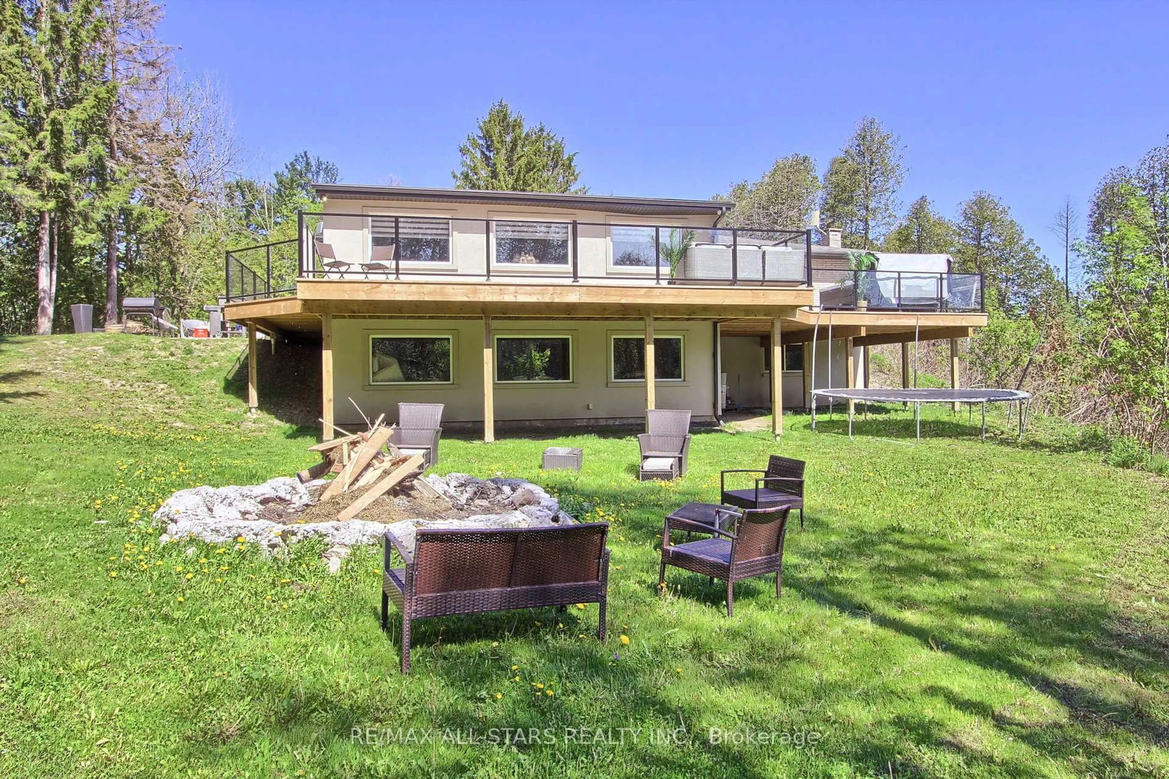 Patio, water/lake/river/ocean view for 215 Uxbridge Pickering Townline, Pickering Ontario L1Y 0A4
