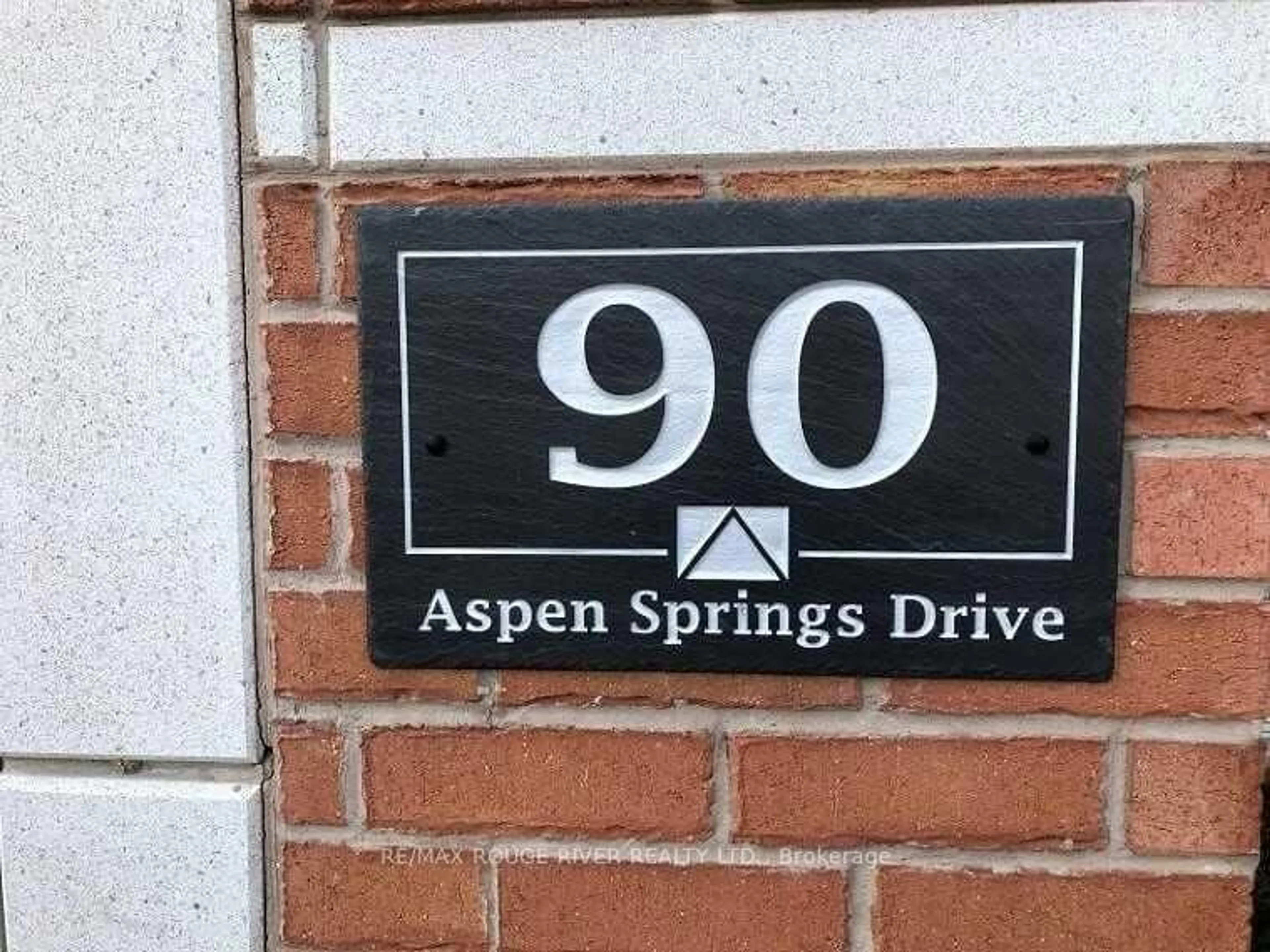 Parking for 90 Aspen Springs Dr #102, Clarington Ontario L1C 5N3