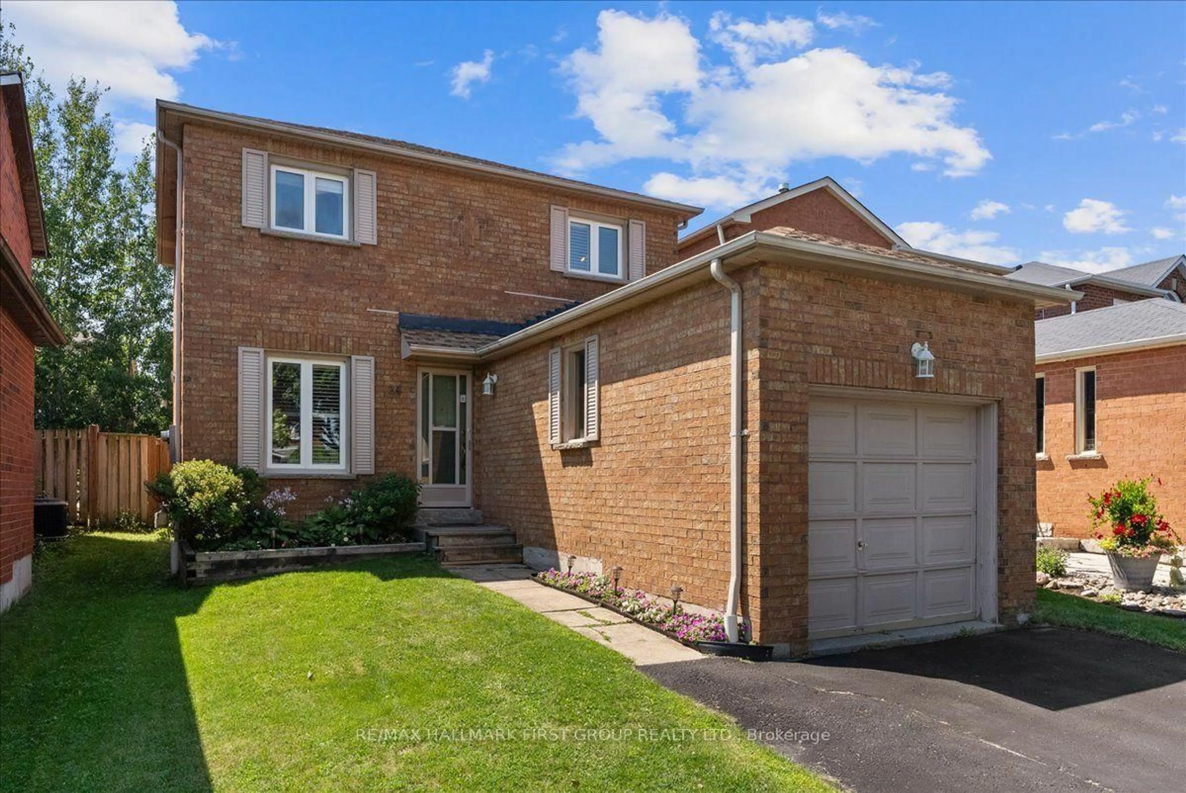 Home with brick exterior material, street for 24 Fernbank Pl, Whitby Ontario L1R 1S9