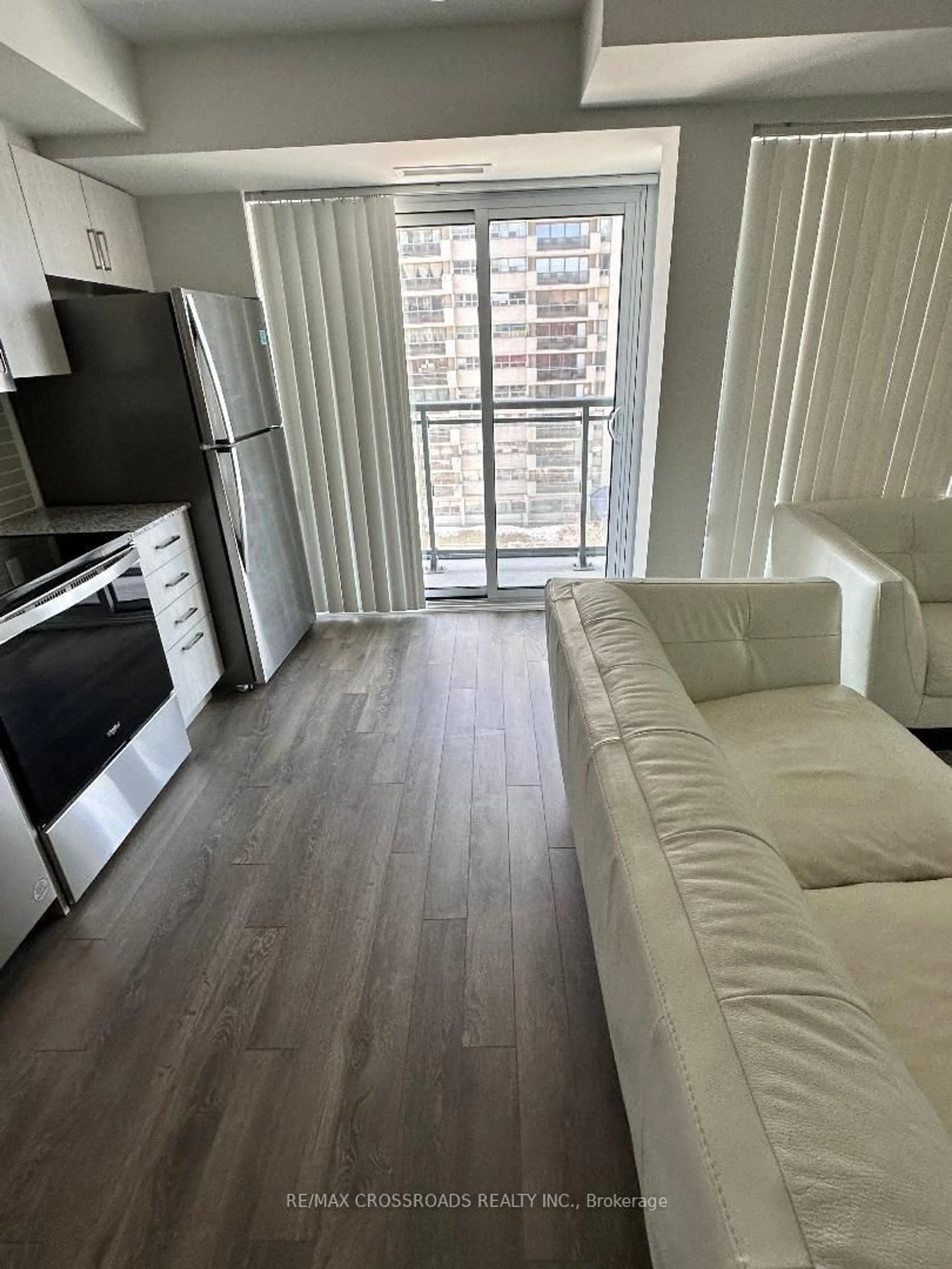 A pic of a room for 20 Meadowglen Pl #633, Toronto Ontario M1G 0A9