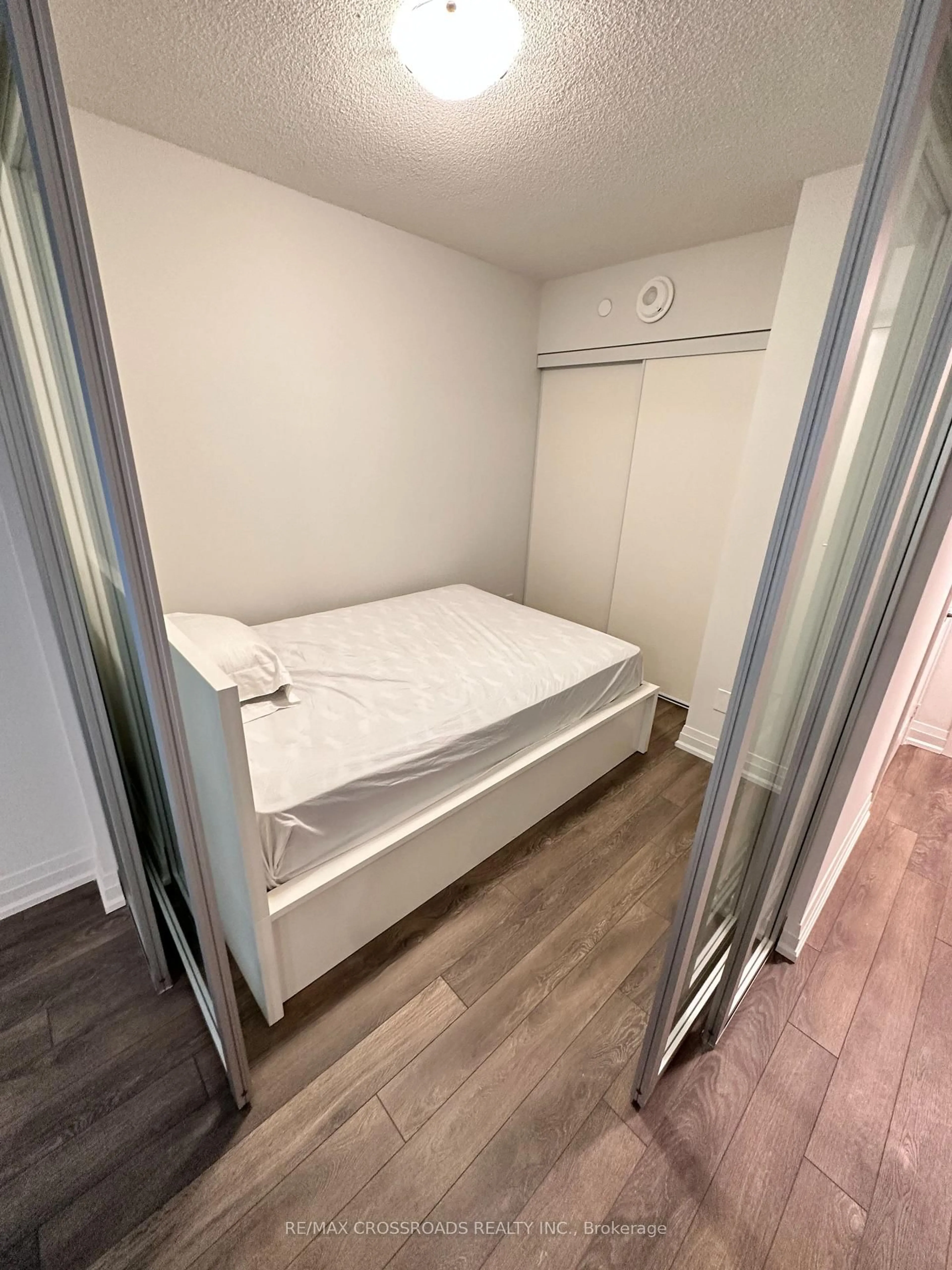 A pic of a room for 20 Meadowglen Pl #633, Toronto Ontario M1G 0A9