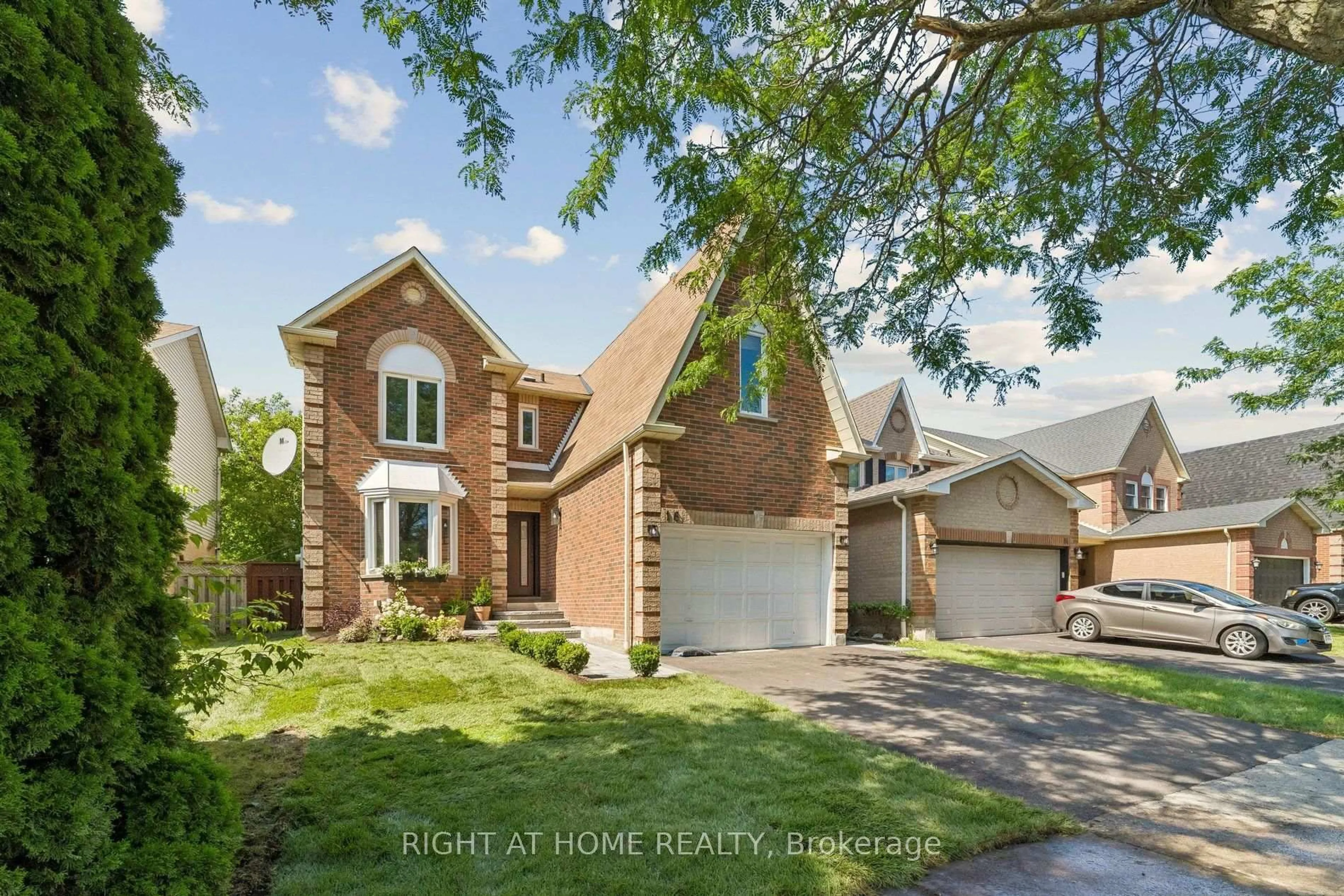 Home with brick exterior material, street for 16 Ian Fleming Cres, Whitby Ontario L1R 2E2
