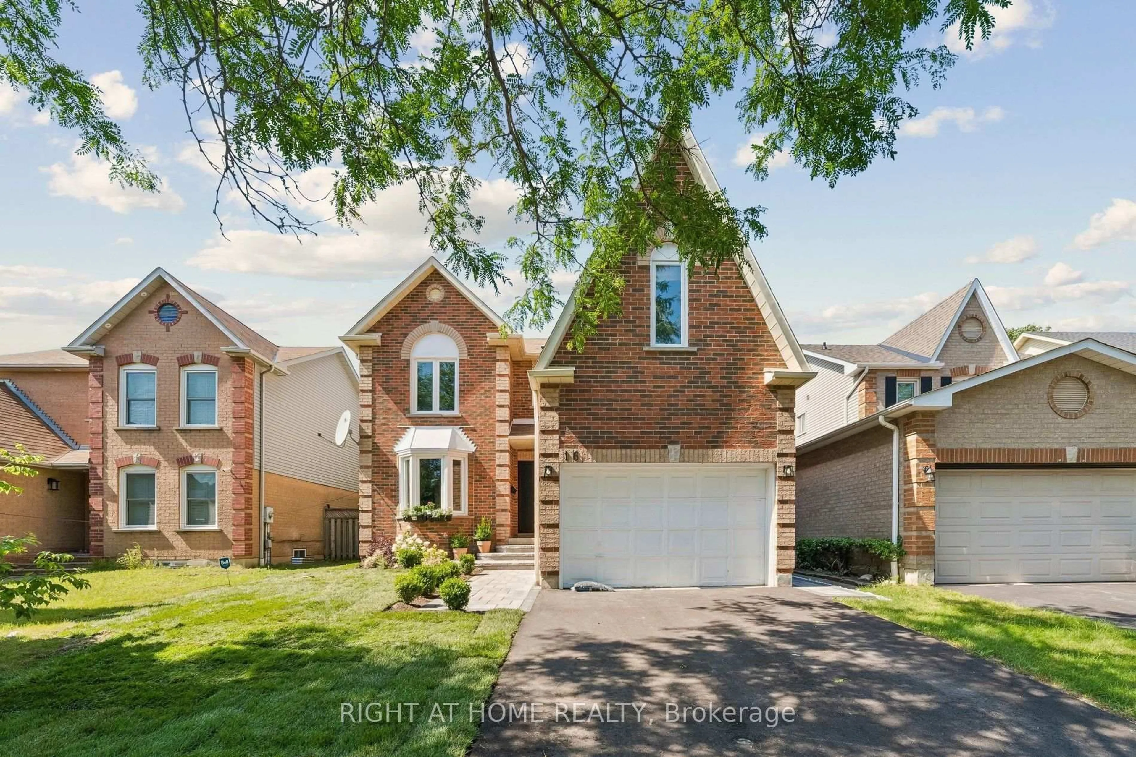 Home with brick exterior material, street for 16 Ian Fleming Cres, Whitby Ontario L1R 2E2