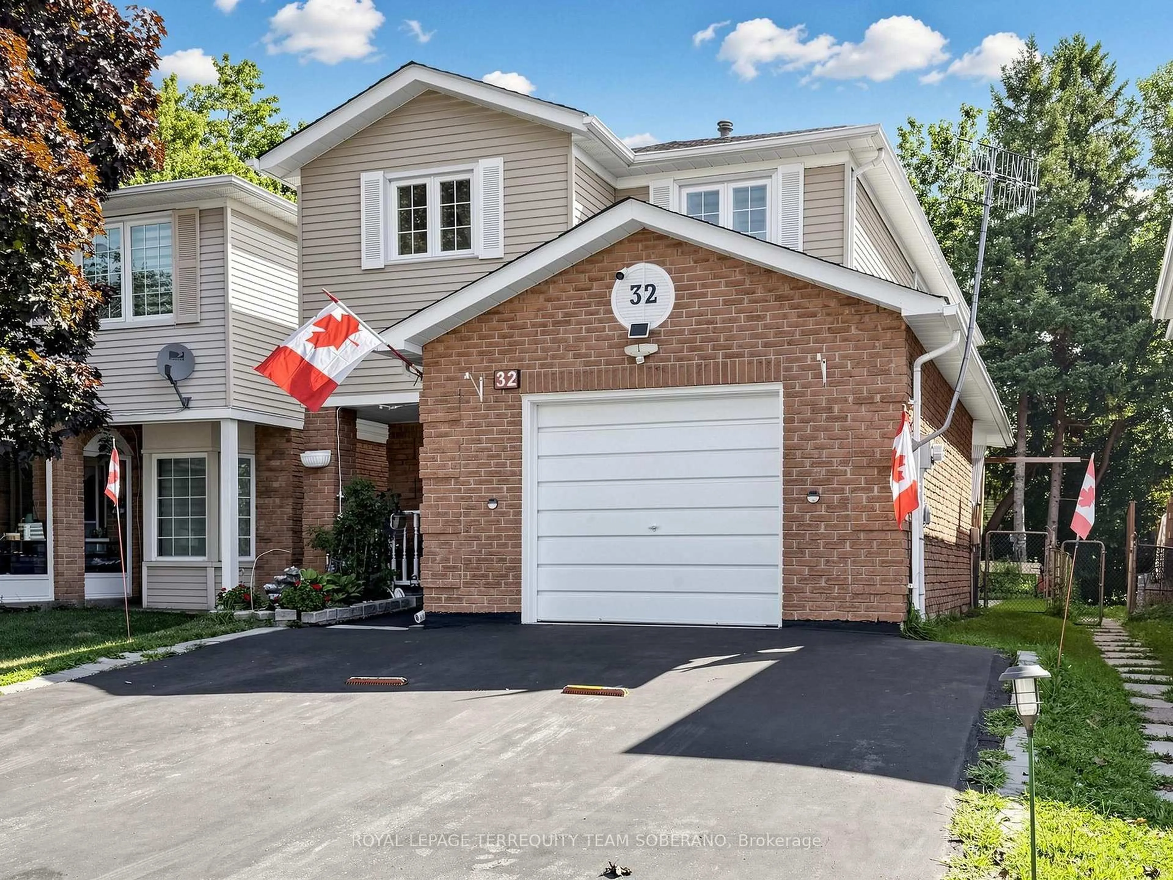 Home with brick exterior material, street for 32 Rotary Dr, Toronto Ontario M1B 2J1