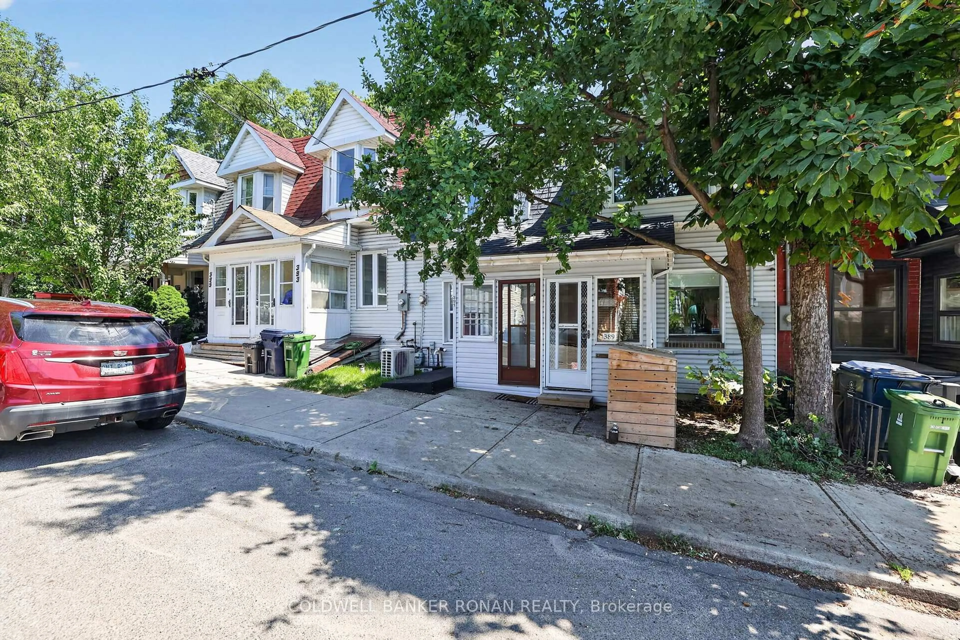 Unknown for 391 Jones Ave, Toronto Ontario M4J 3G5