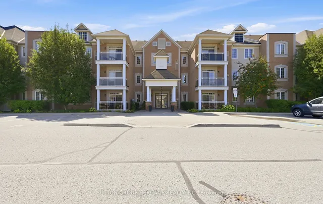 54 Harvey Johnston Way #320, Whitby 1