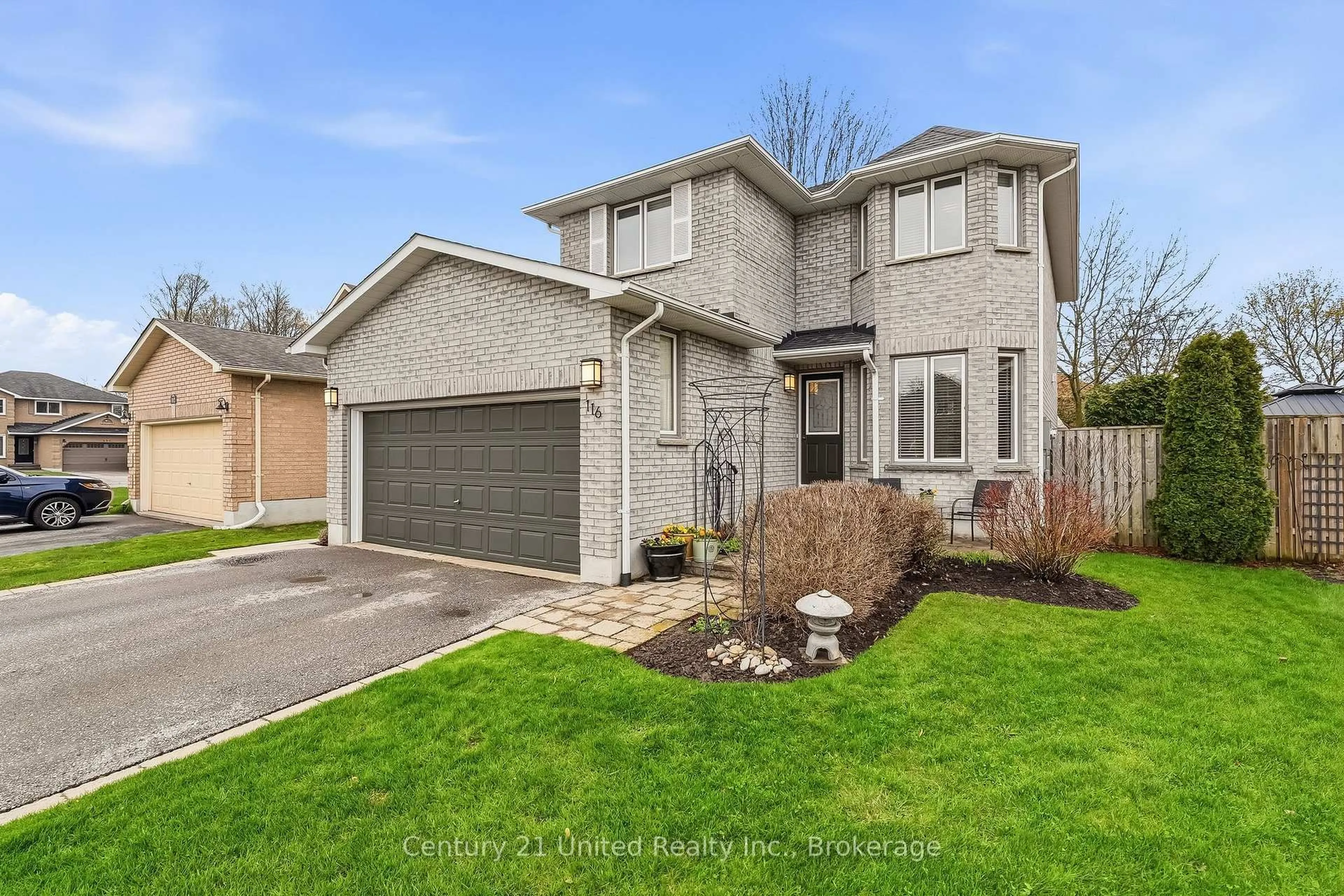 Home with brick exterior material, street for 116 Avondale Dr, Clarington Ontario L1E 3A3