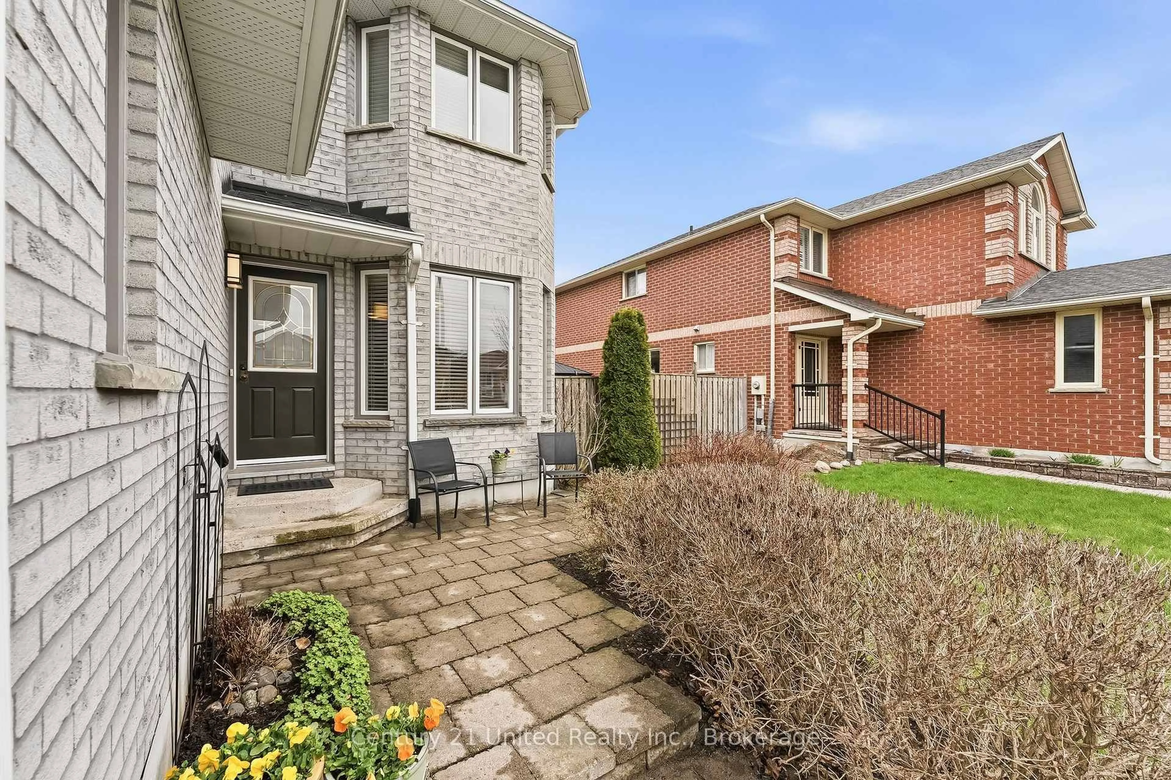 Home with brick exterior material, street for 116 Avondale Dr, Clarington Ontario L1E 3A3