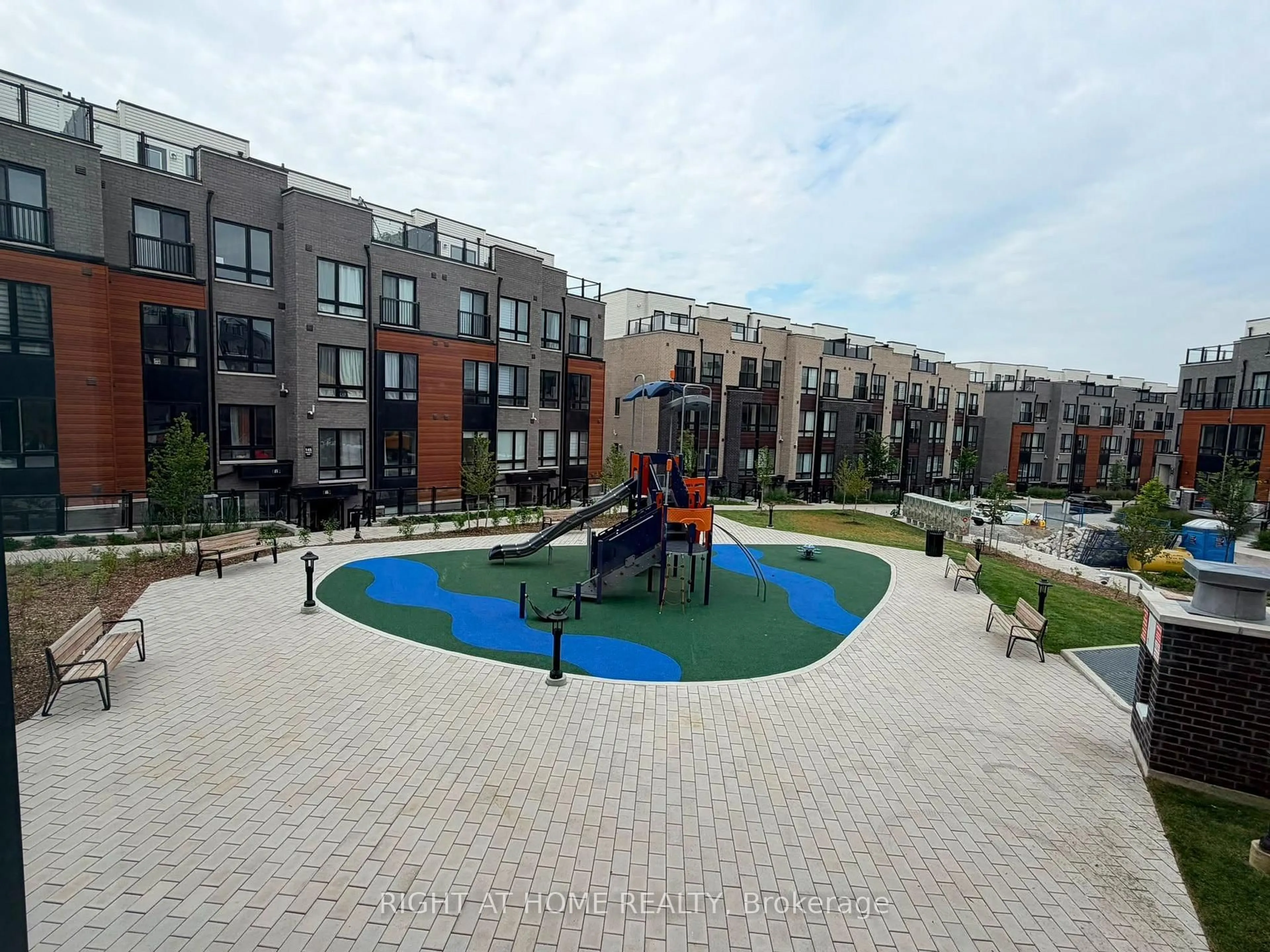 A pic from outside/outdoor area/front of a property/back of a property/a pic from drone, city buildings view from balcony for 10 Liben Way #14, Toronto Ontario M1B 0E8