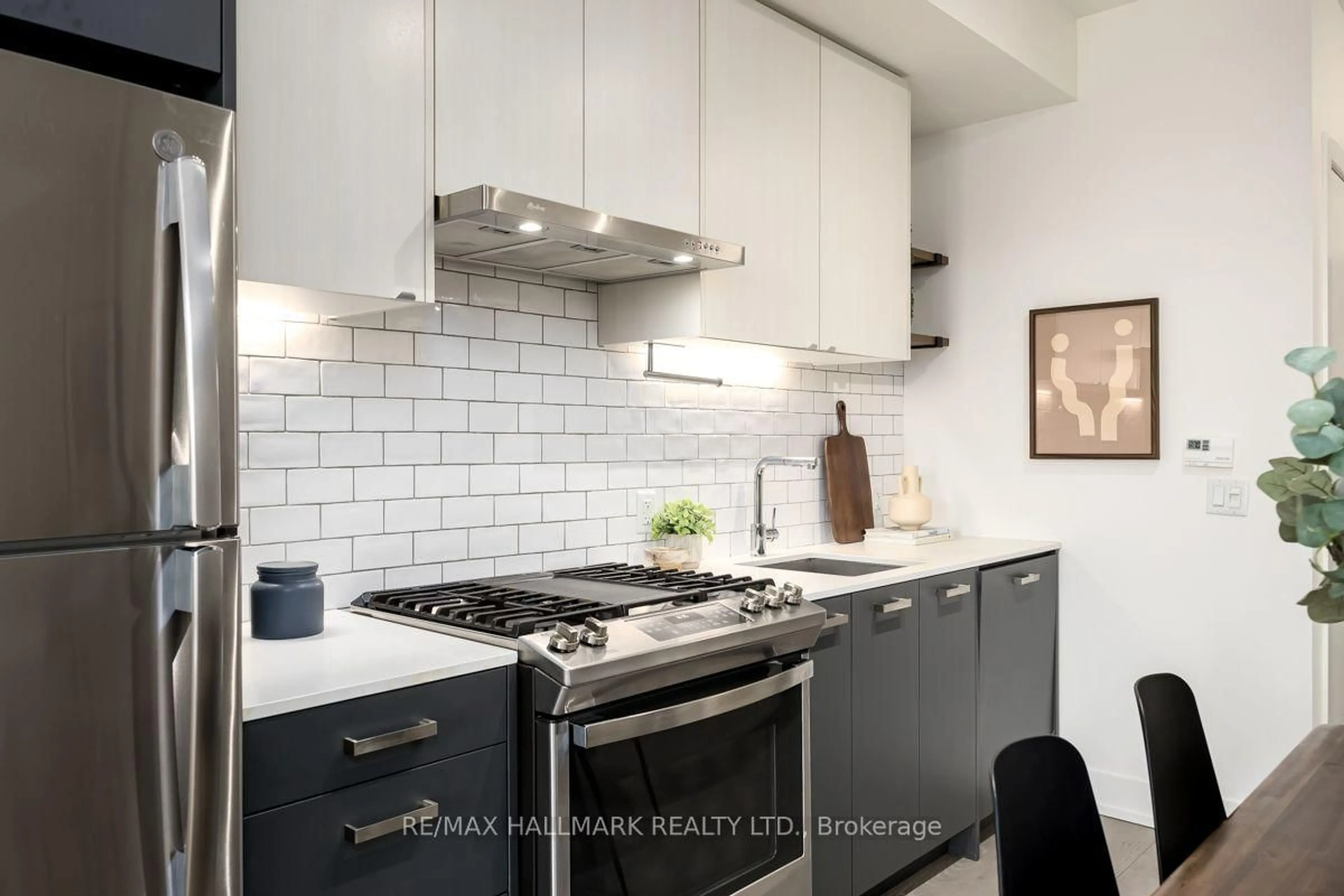 Contemporary kitchen, ceramic/tile floor for 1331 Queen St #403, Toronto Ontario M4L 0B1