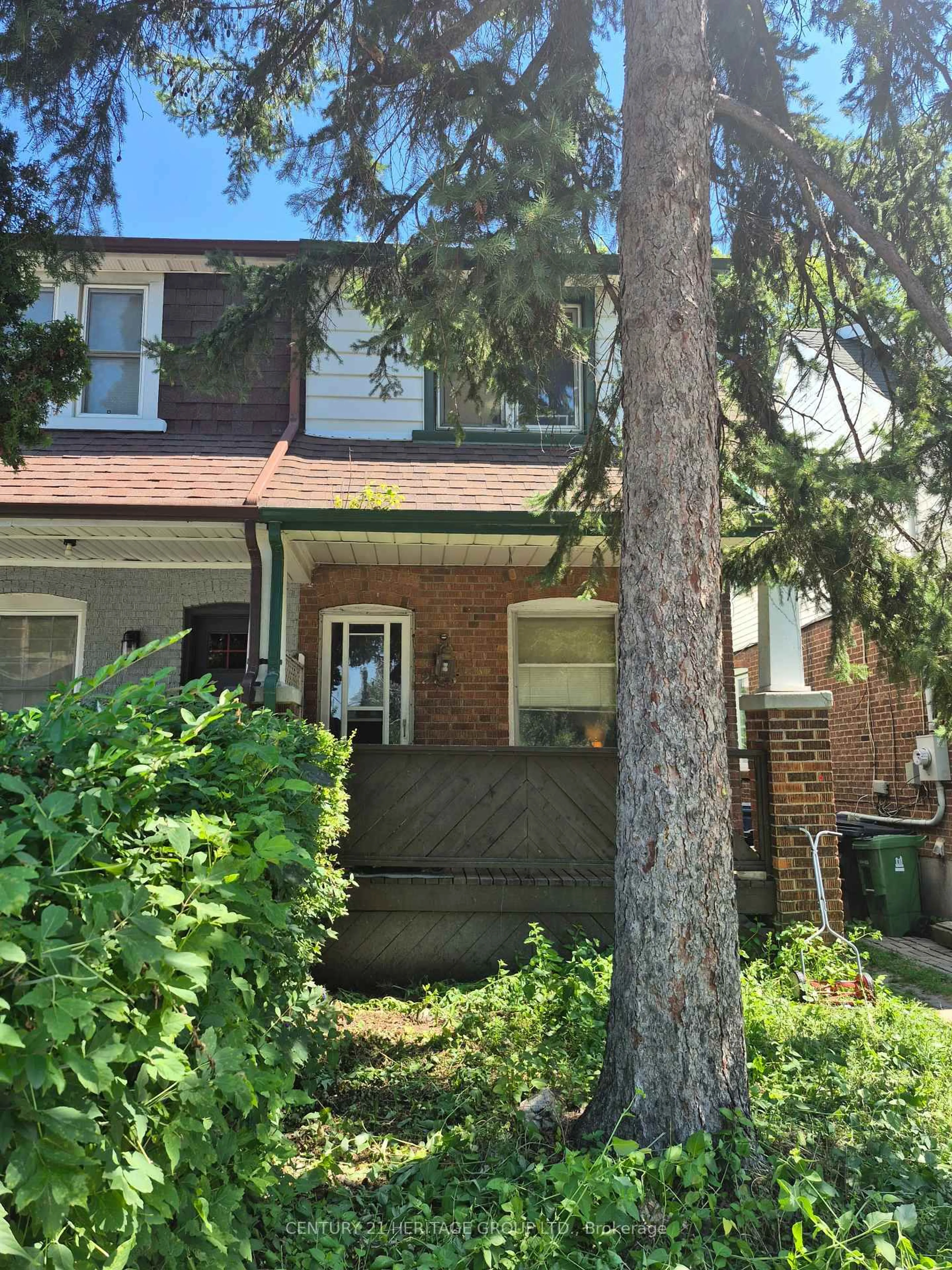Unknown for 235 Chisholm Ave, Toronto Ontario M4C 4V9