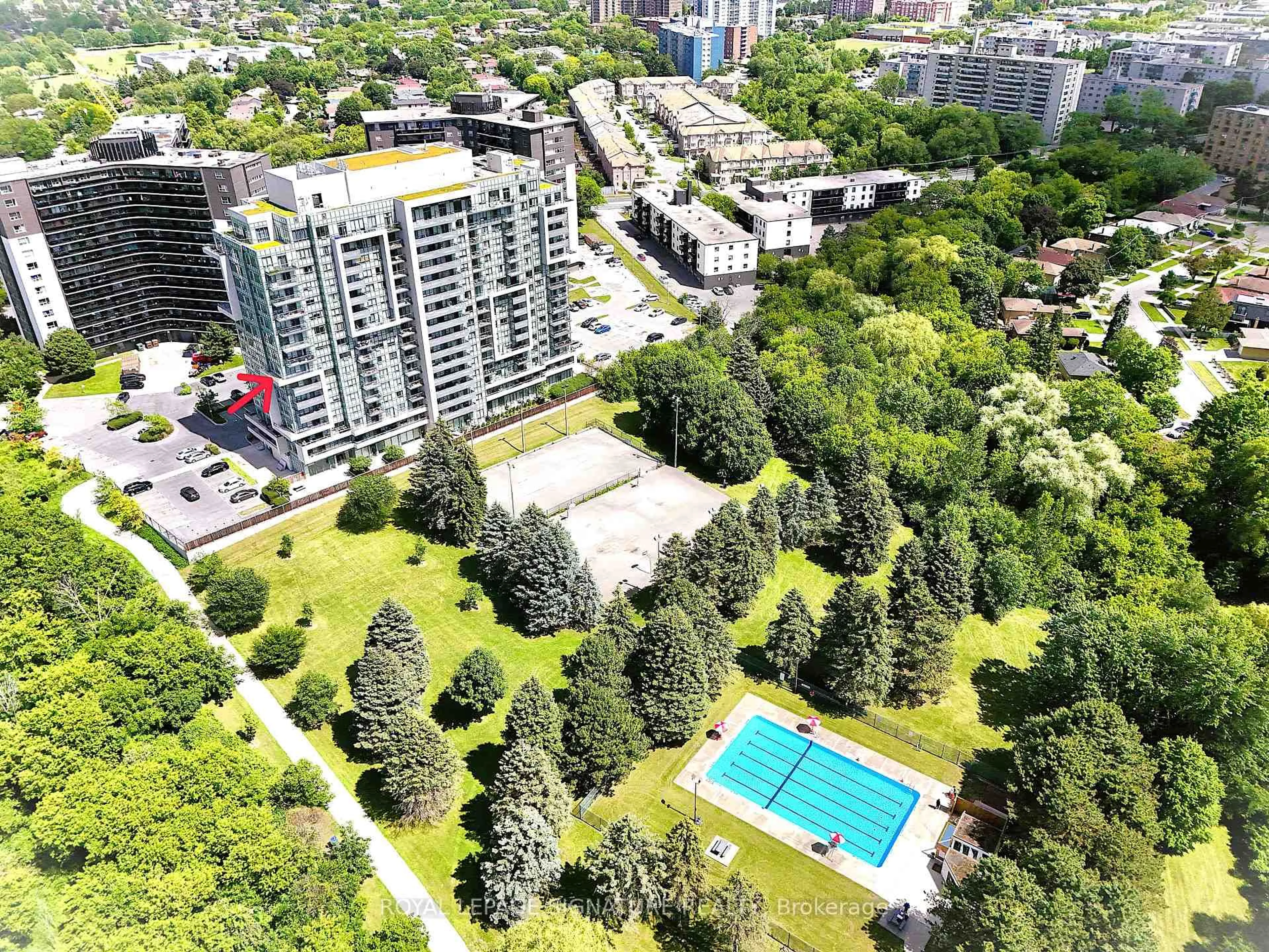 A pic from outside/outdoor area/front of a property/back of a property/a pic from drone, city buildings view from balcony for 1346 Danforth Rd #812, Toronto Ontario M1J 0A9