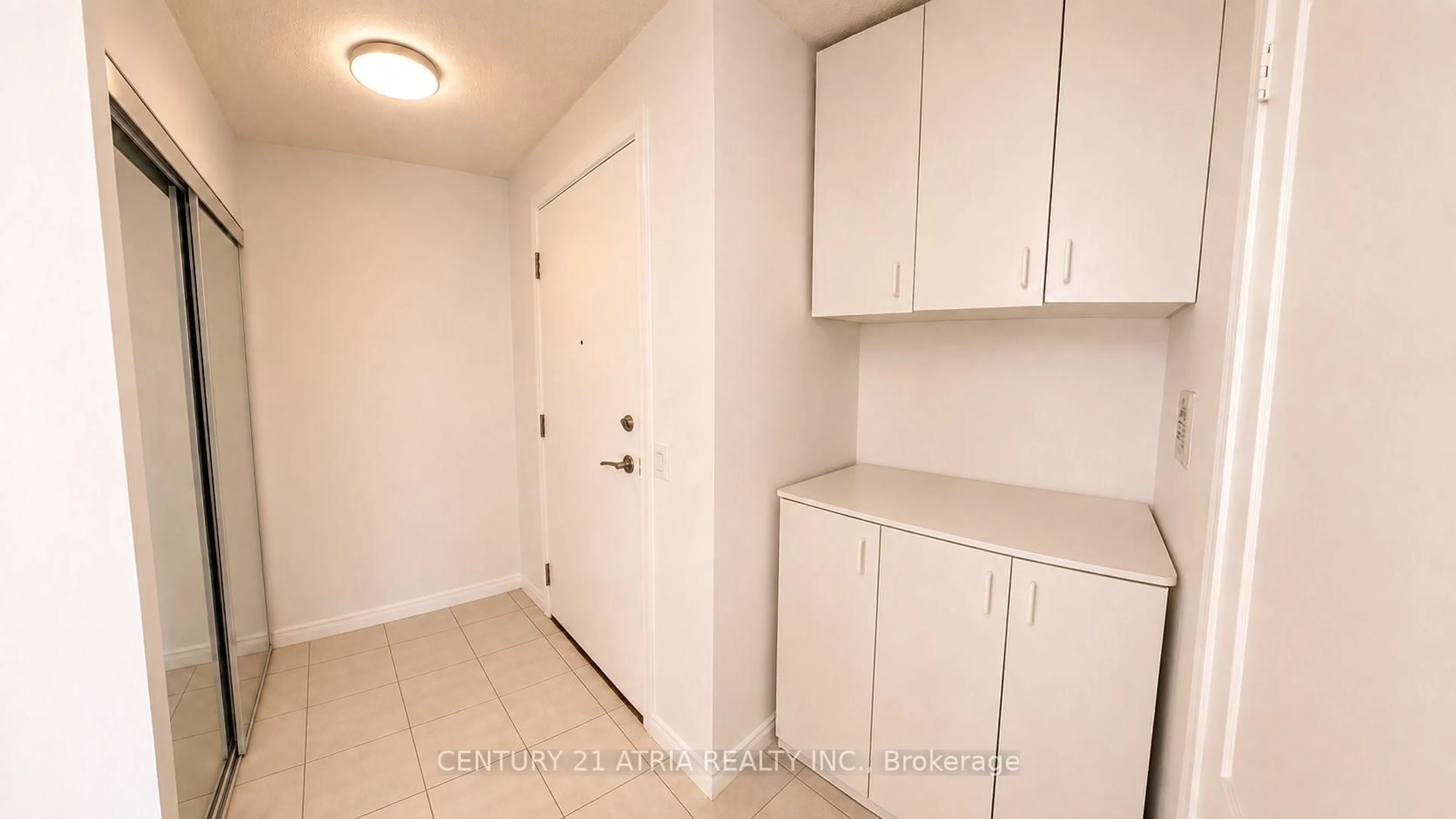 Storage room or clothes room or walk-in closet for 115 Omni Dr #306, Toronto Ontario M1P 5B4