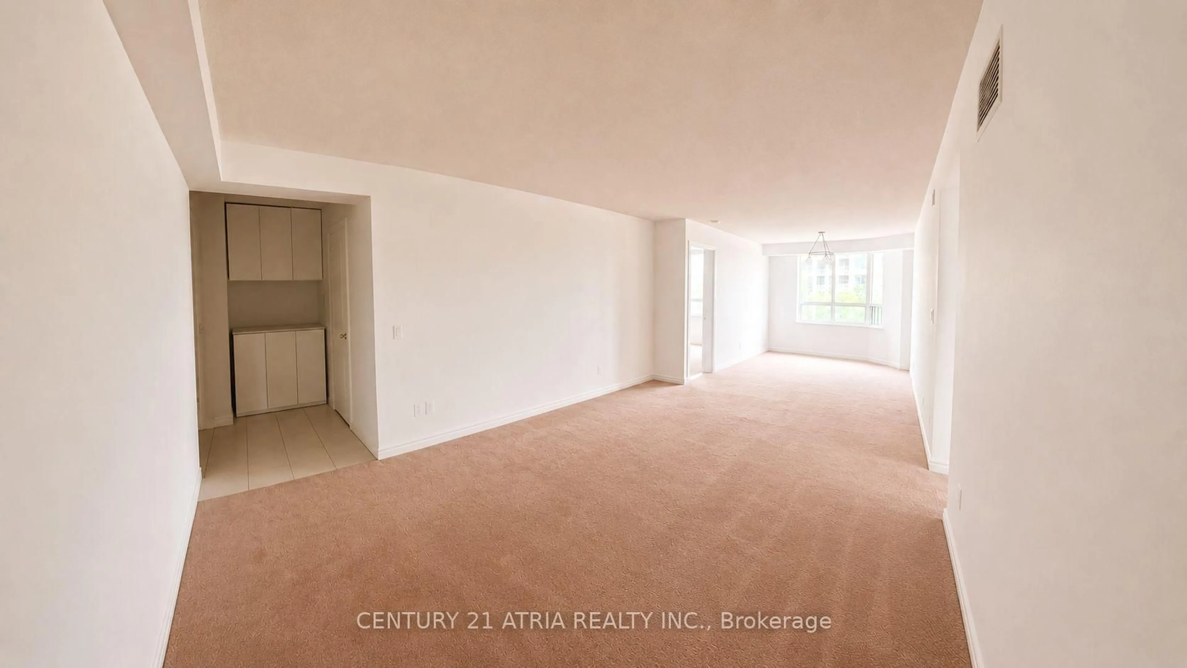 A pic of a room for 115 Omni Dr #306, Toronto Ontario M1P 5B4