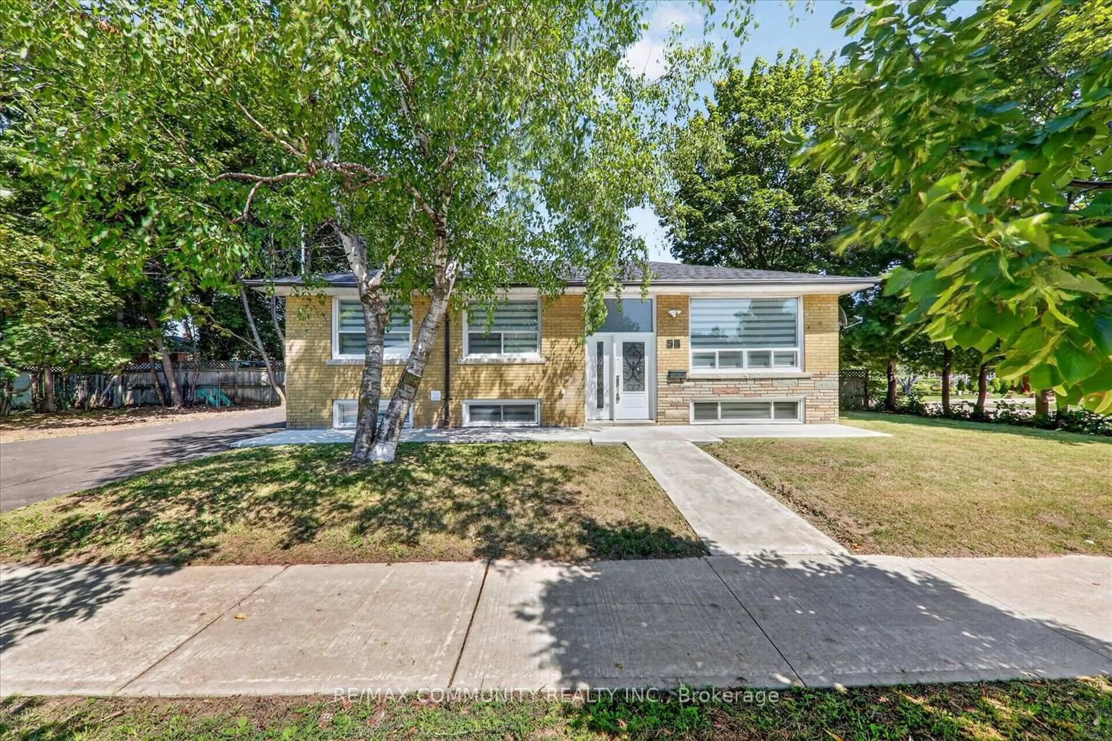 Home with brick exterior material, street for 53 Milford Haven Dr, Toronto Ontario M1G 3C7