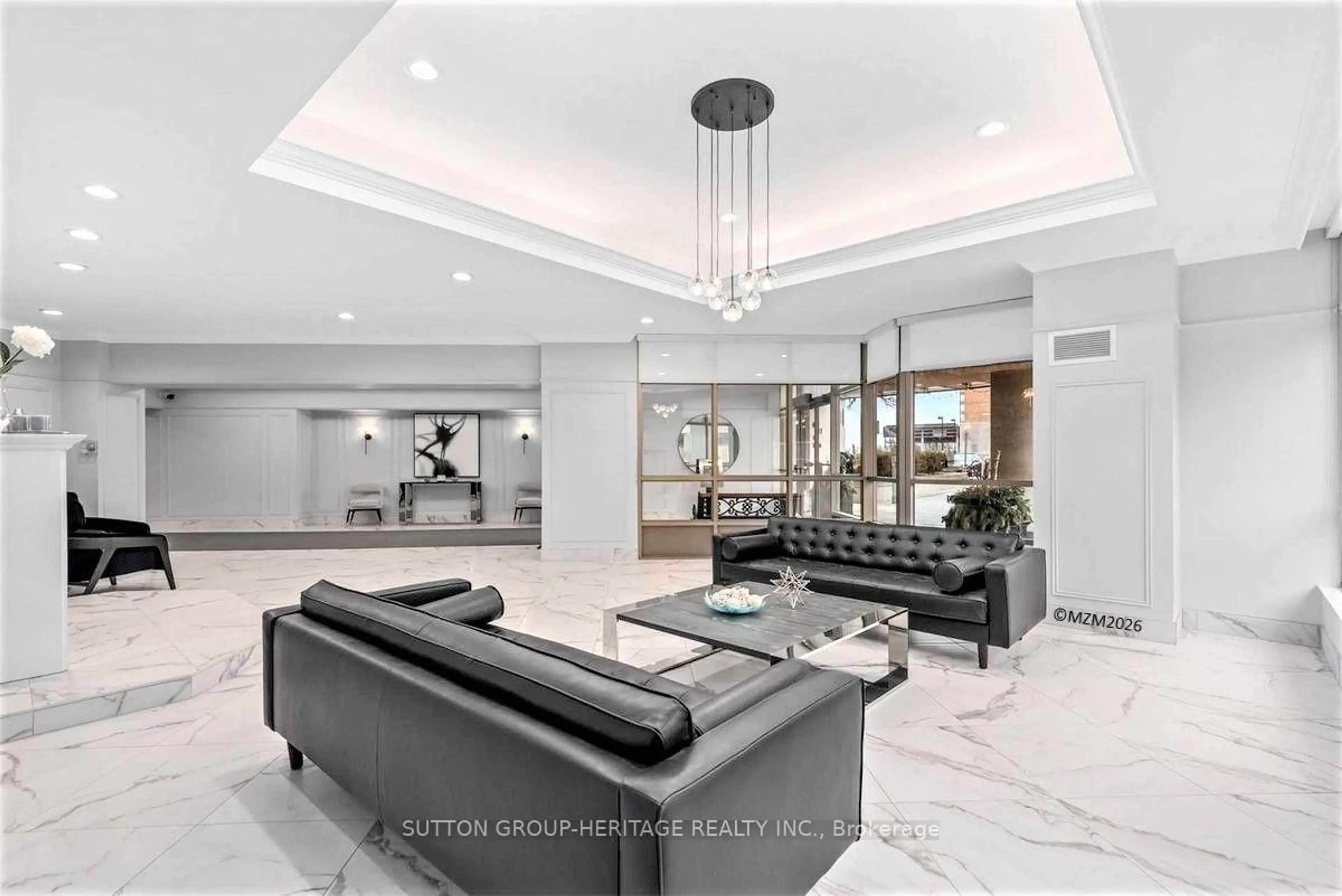 Lobby for 712 Rossland Rd #1207, Whitby Ontario L1N 9E8